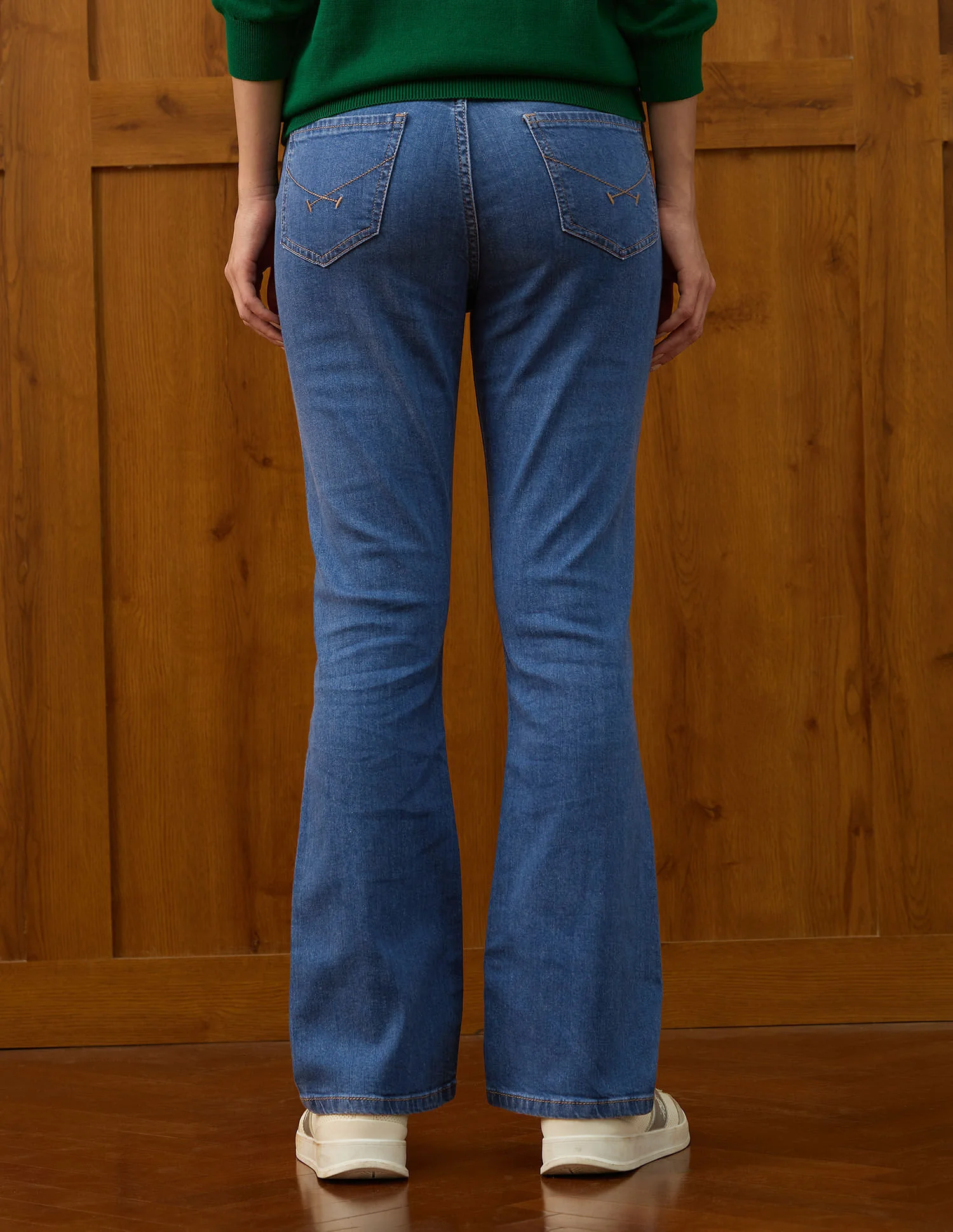High Rise Skinny Bootcut Fit Jeans - Image 5