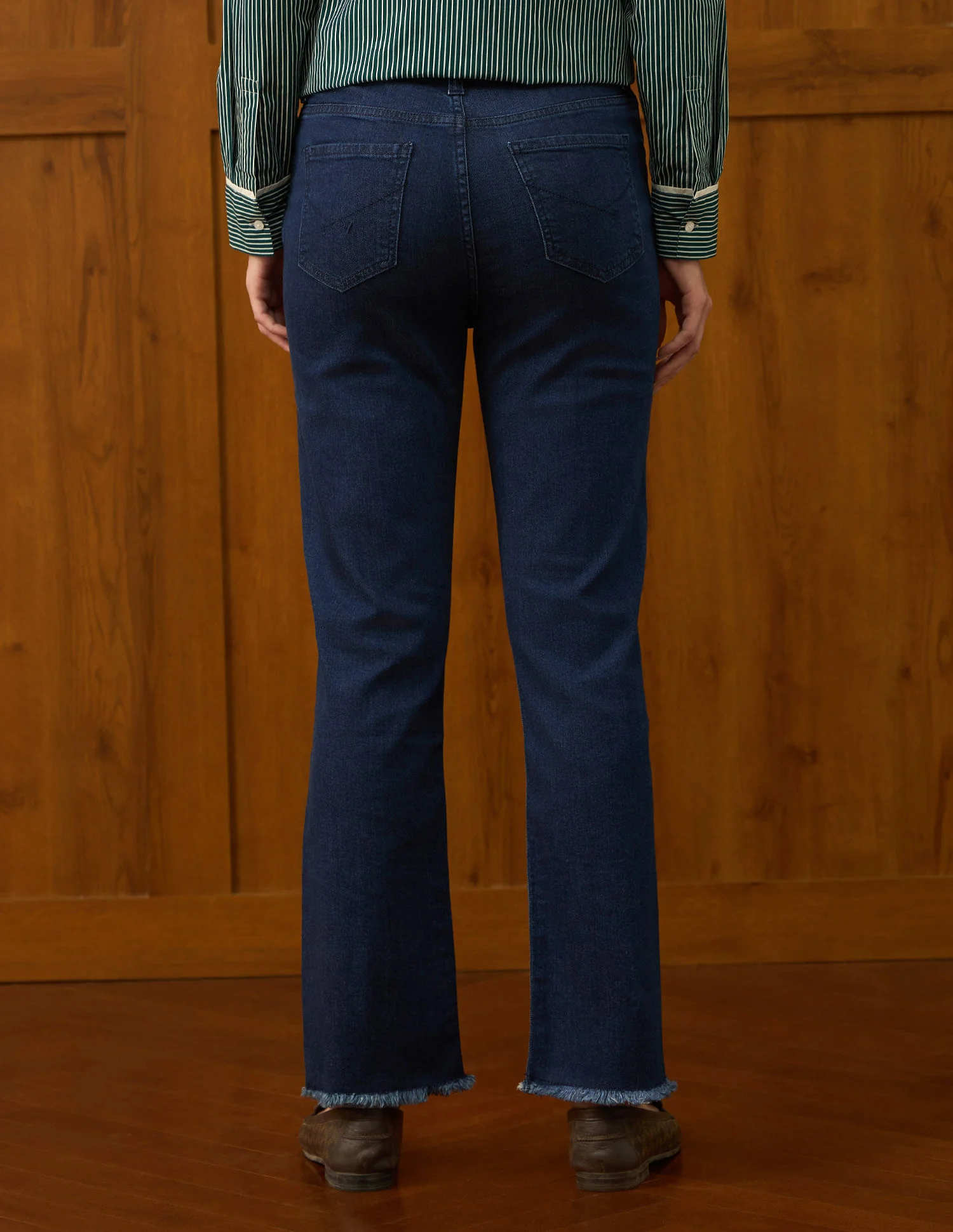 High Rise Straight Fit - Image 5
