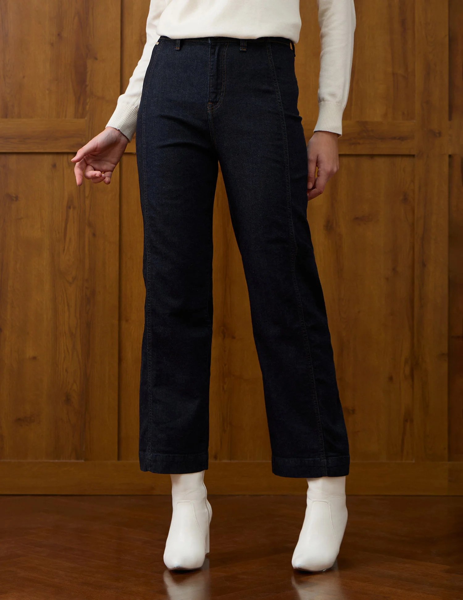 High Rise Straight Fit Jeans - Image 4