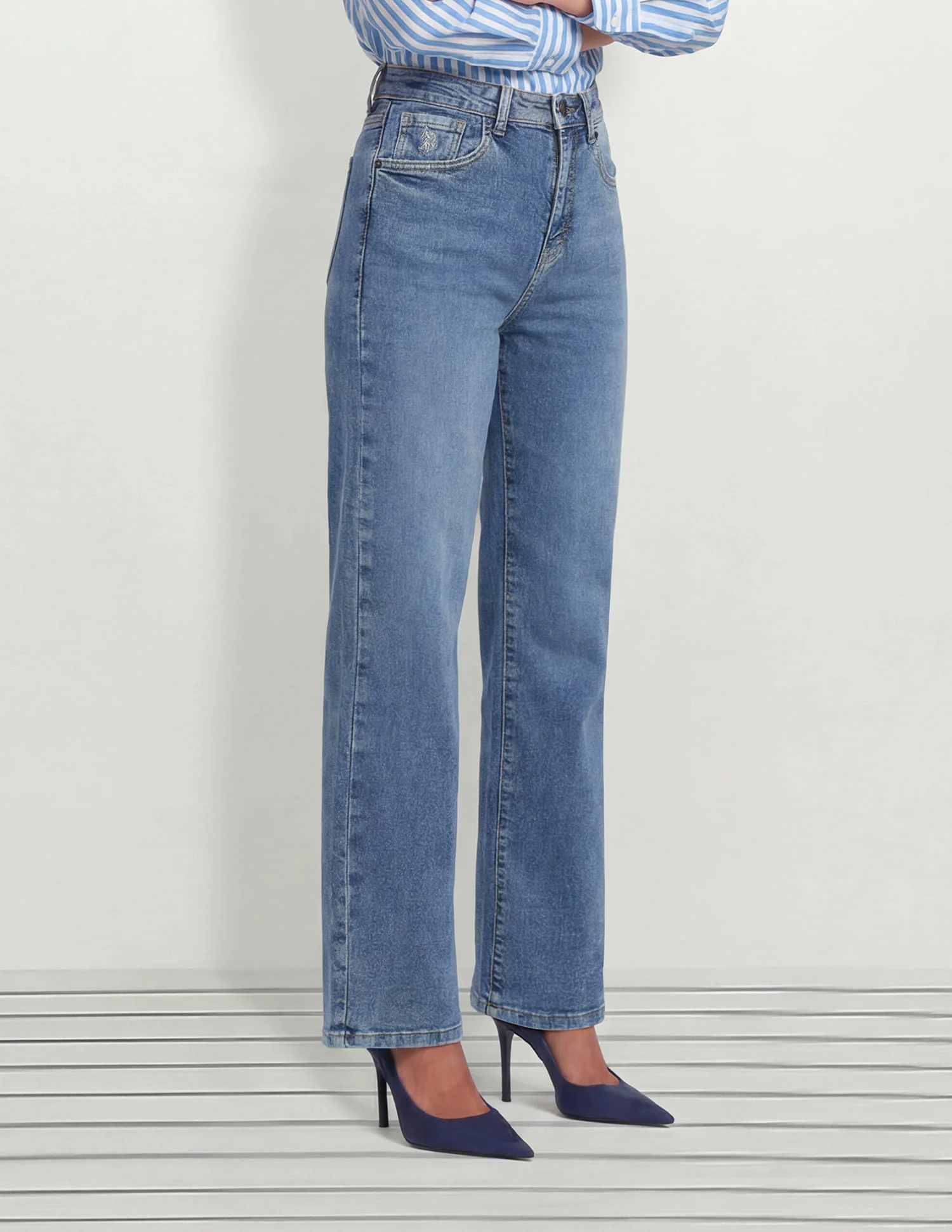 High Rise Straight Fit Jeans - Image 3