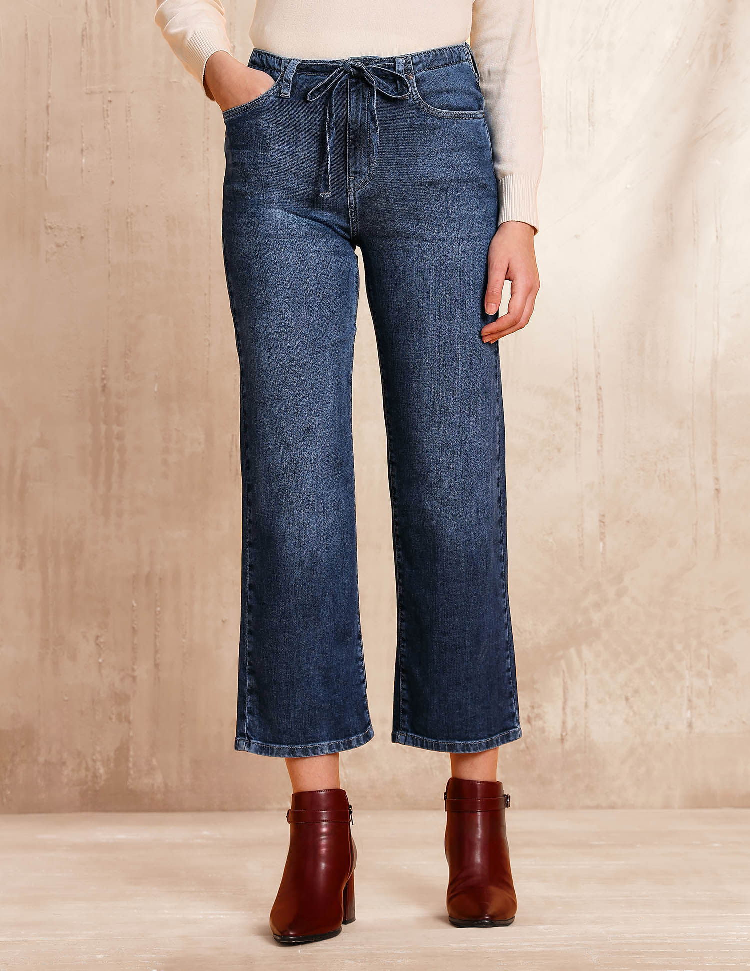 High Rise Straight Fit Jeans - Image 6