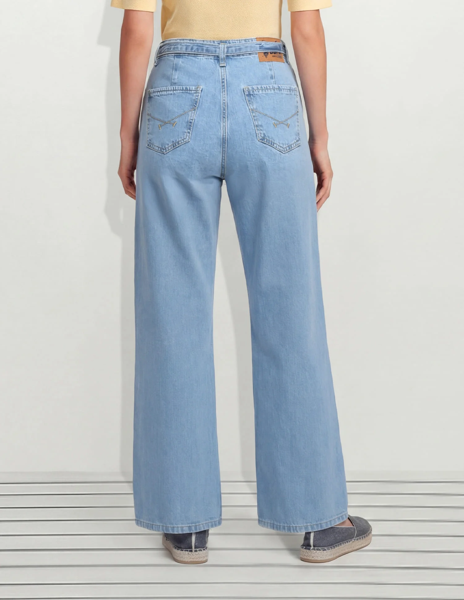 High Rise Straight Fit Jeans - Image 4