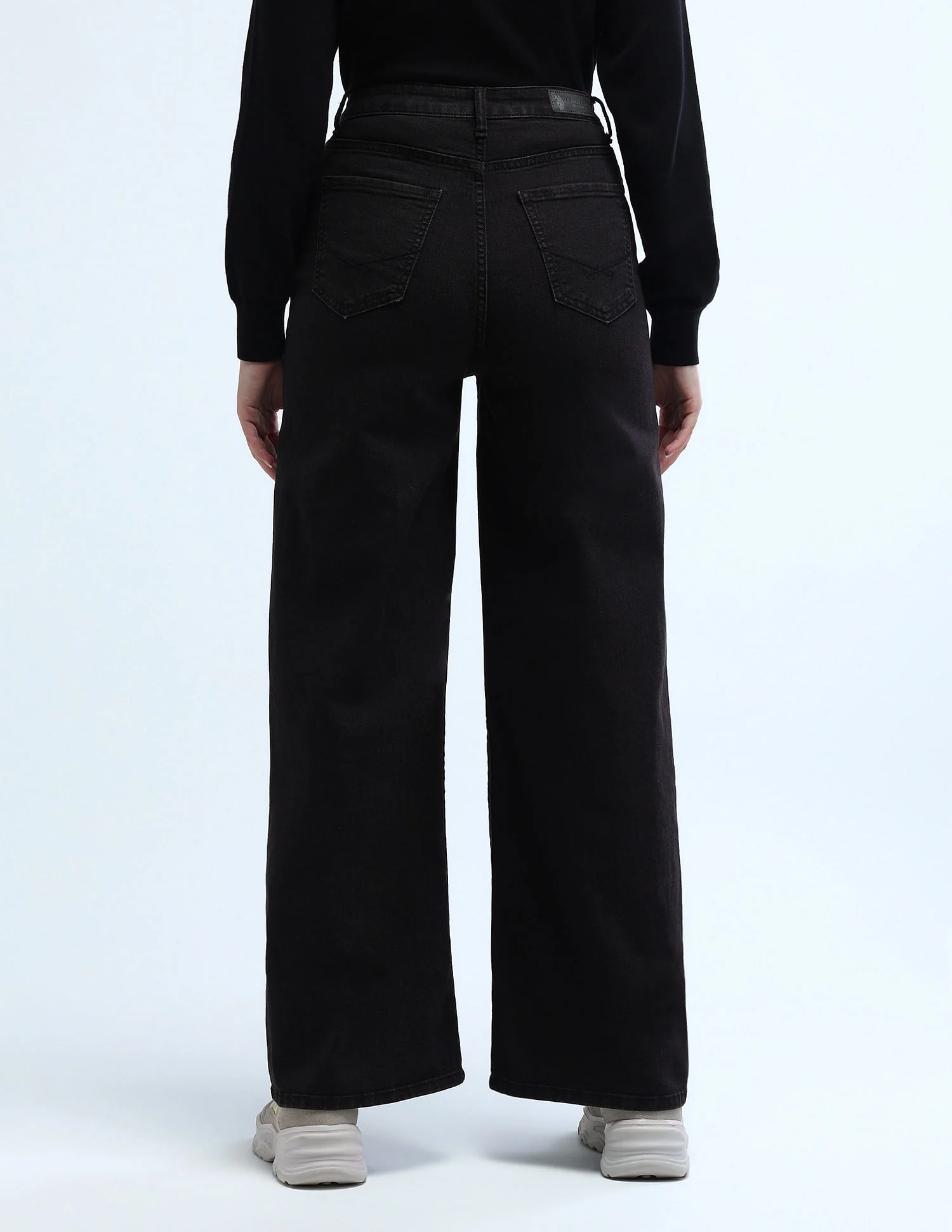 High Rise Stretchable Baggy Jeans - Image 6