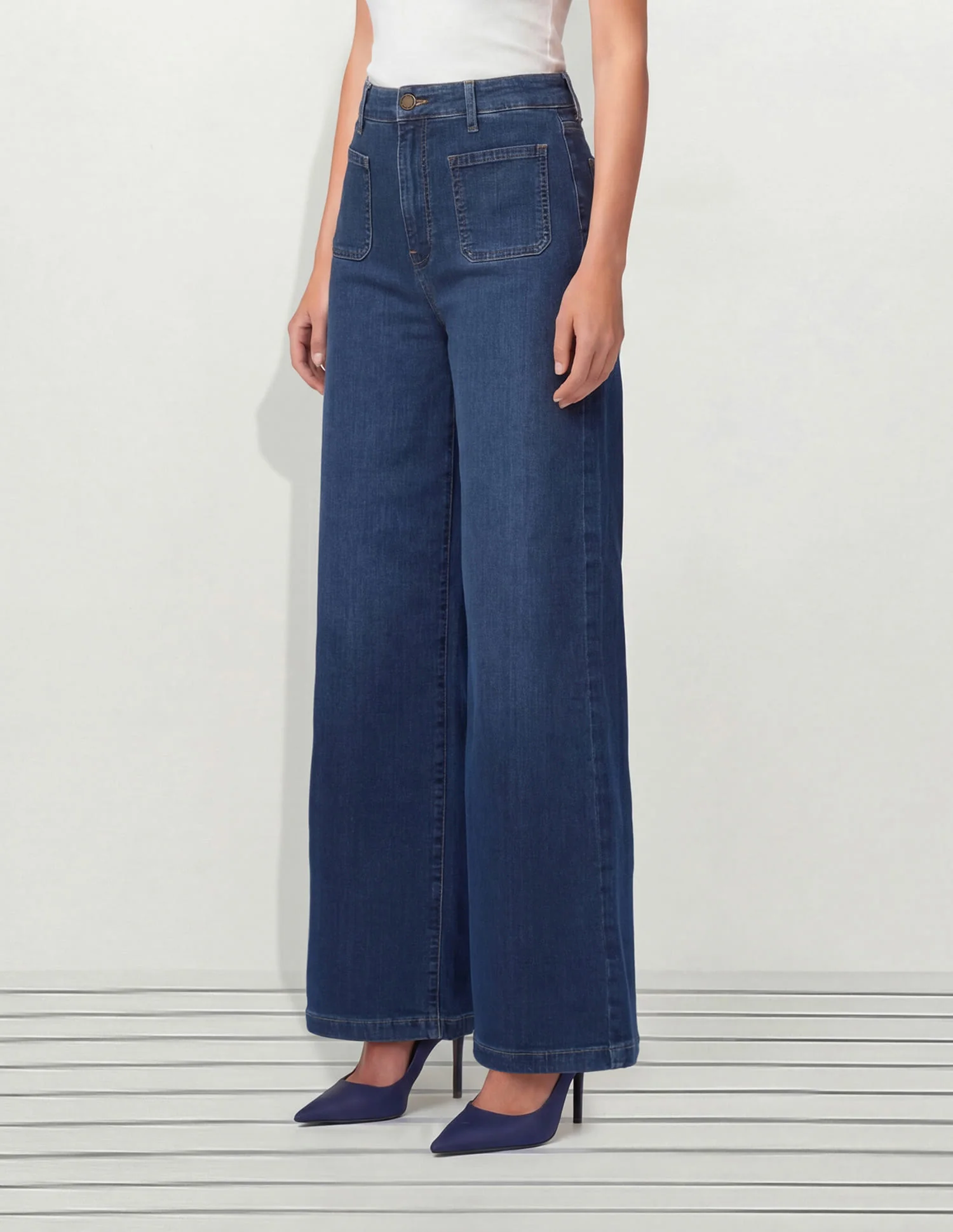 High Rise Ultra Wide Leg Fit Jeans - Image 3