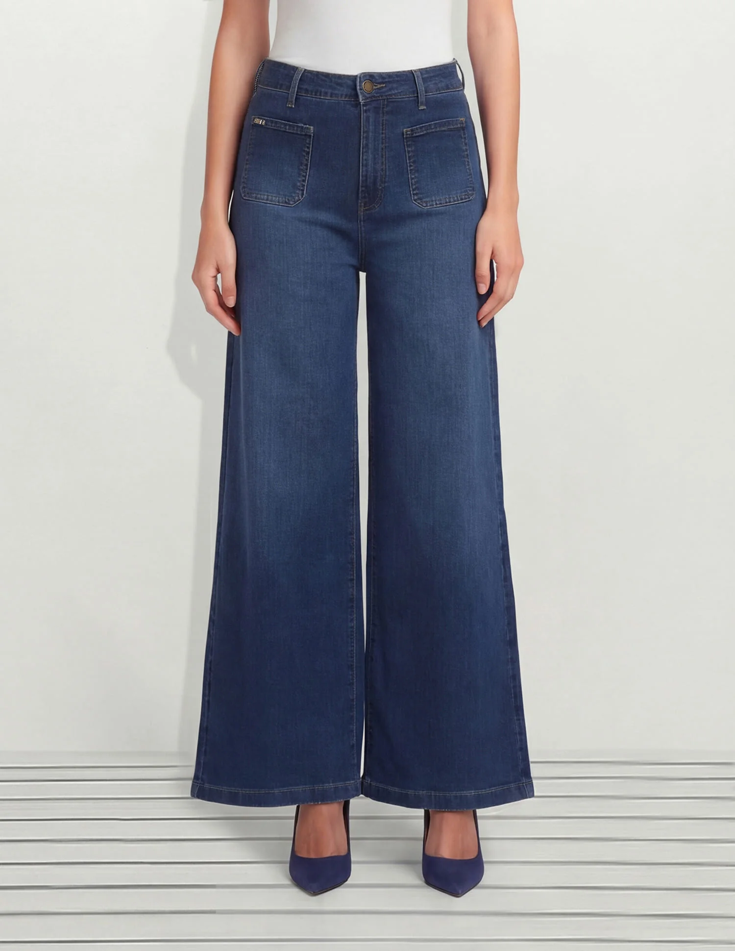 High Rise Ultra Wide Leg Fit Jeans - Image 5