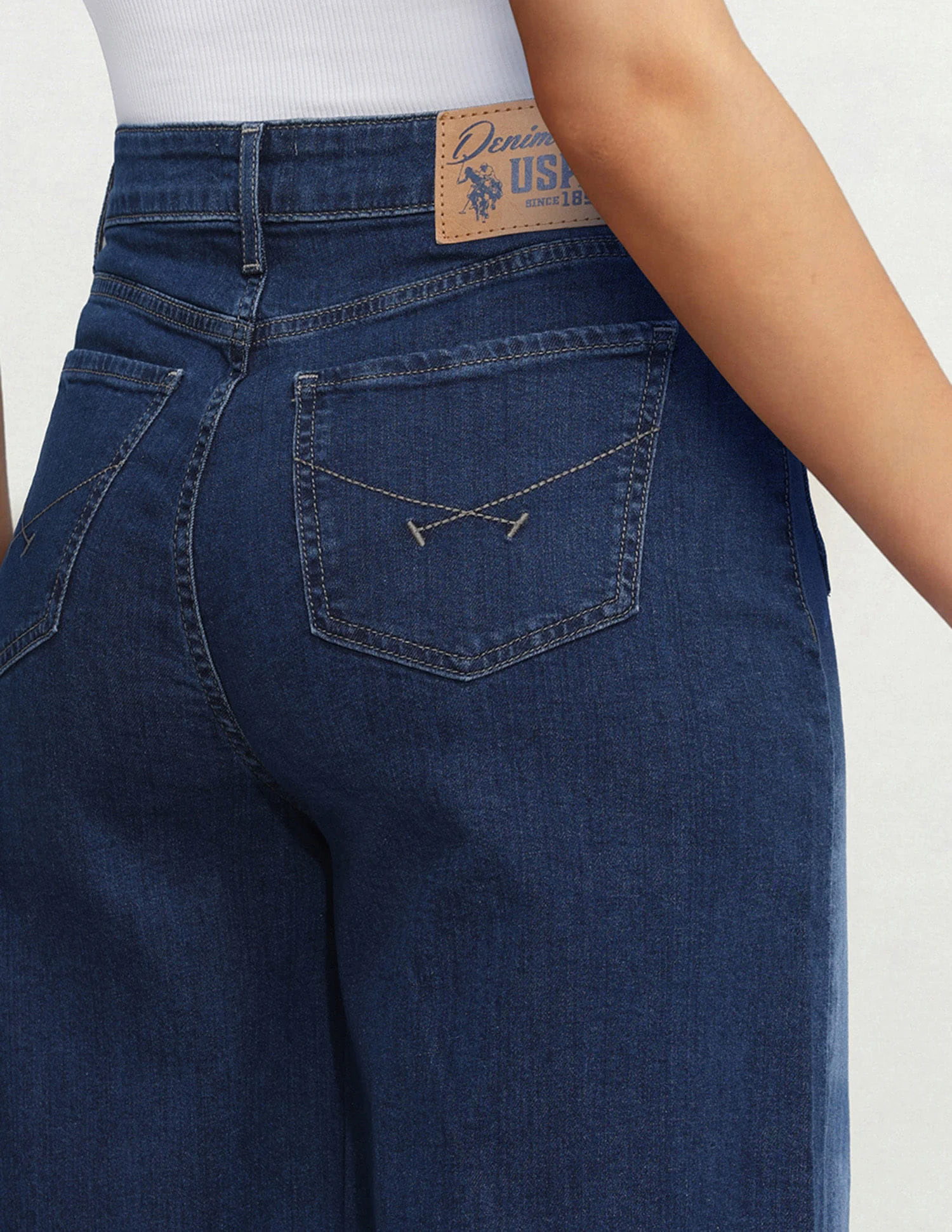 High Rise Ultra Wide Leg Fit Jeans - Image 7