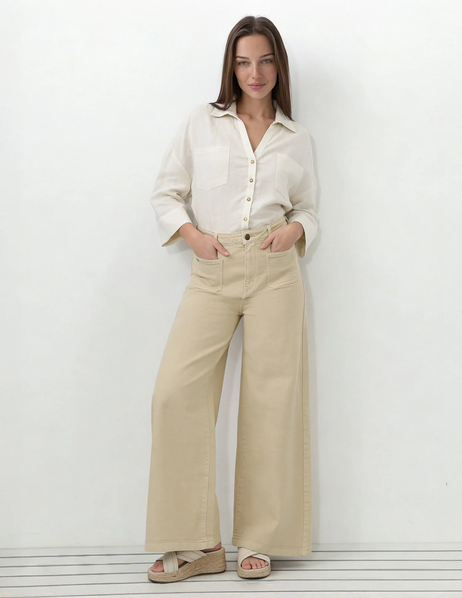 High Rise Ultra Wide Leg Fit Jeans