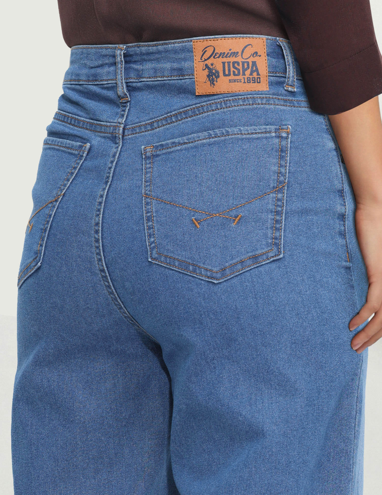 High Rise Wide Leg Fit Jeans - Image 7