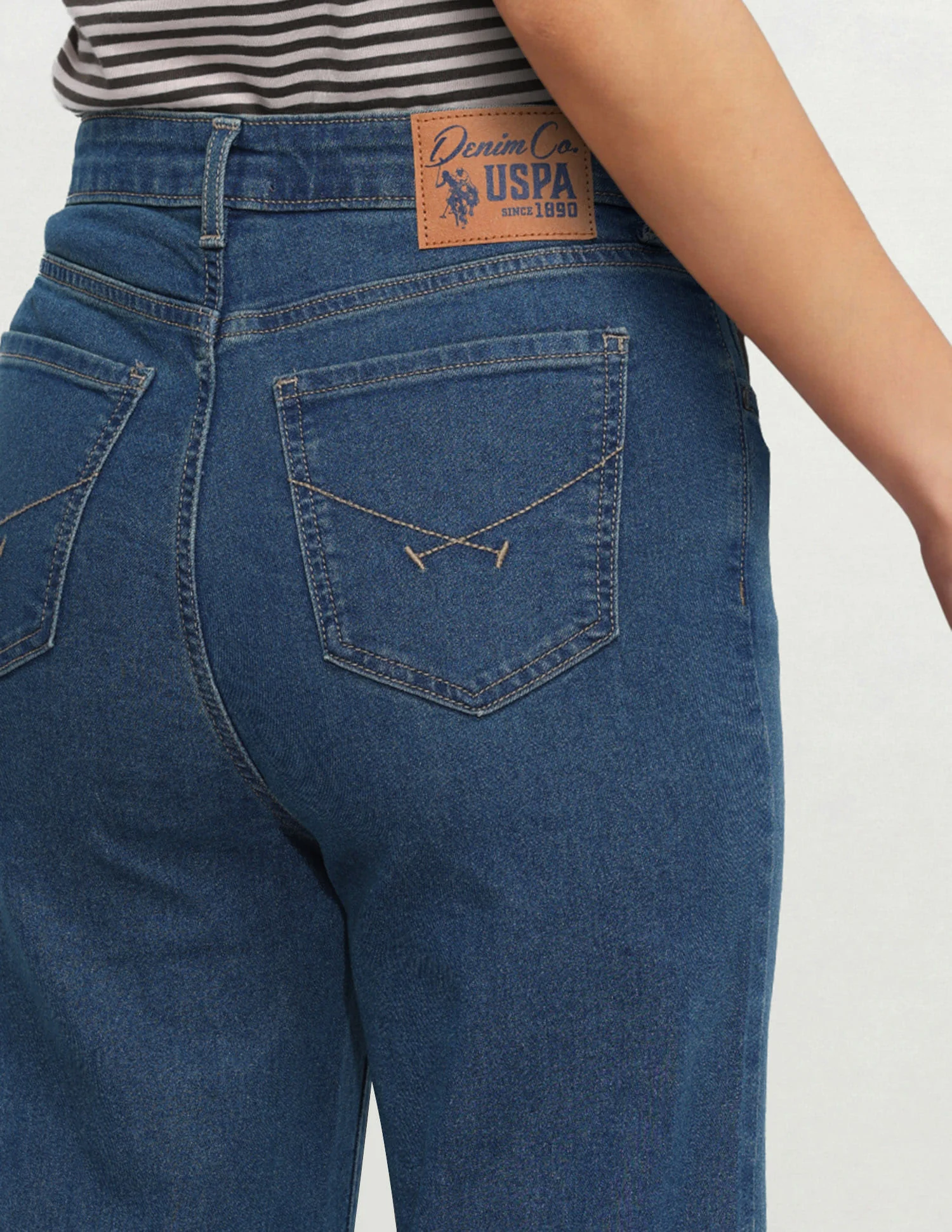 High Rise Wide Leg Fit Jeans - Image 7