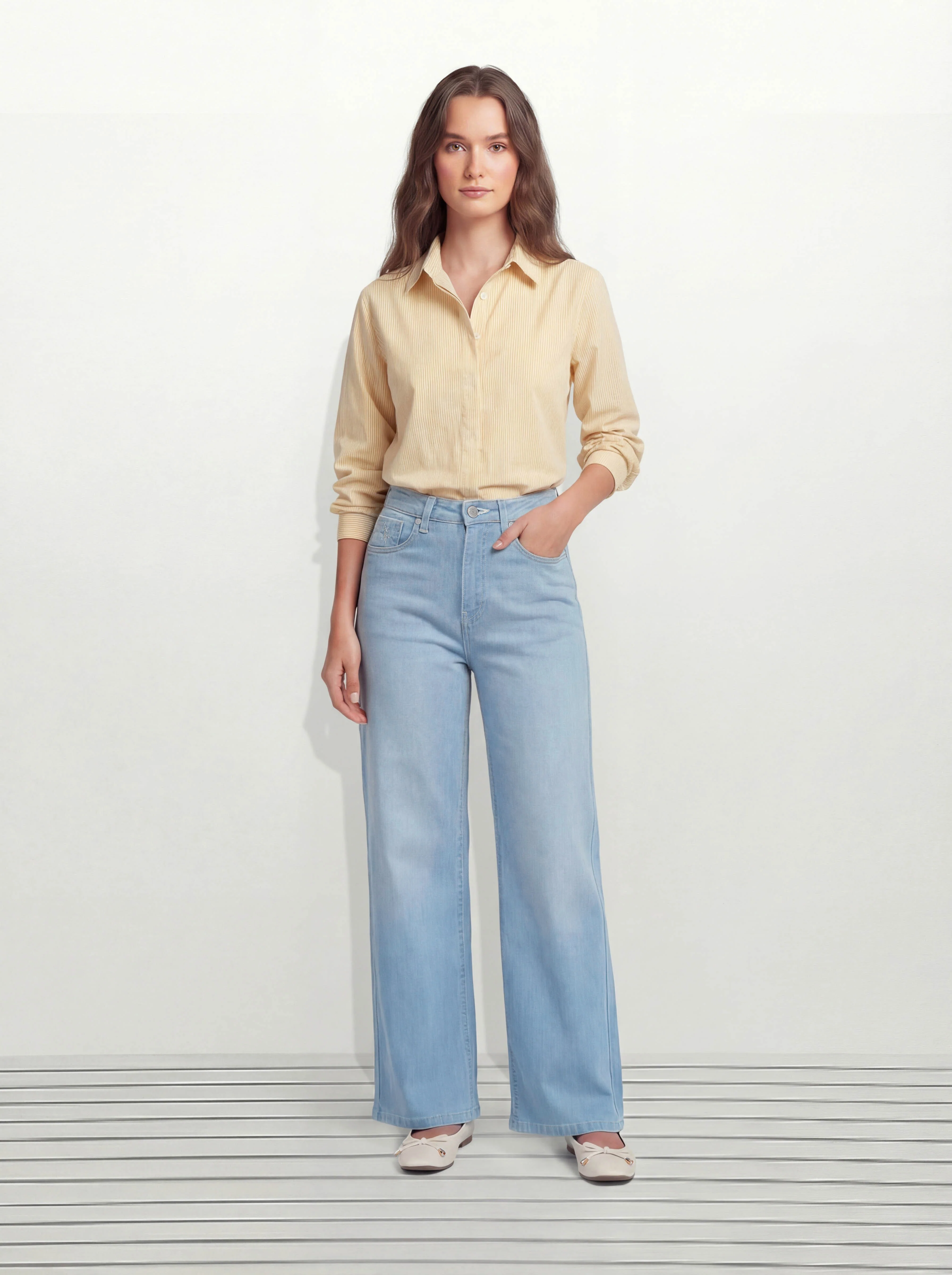 High Rise Wide Leg Fit Jeans
