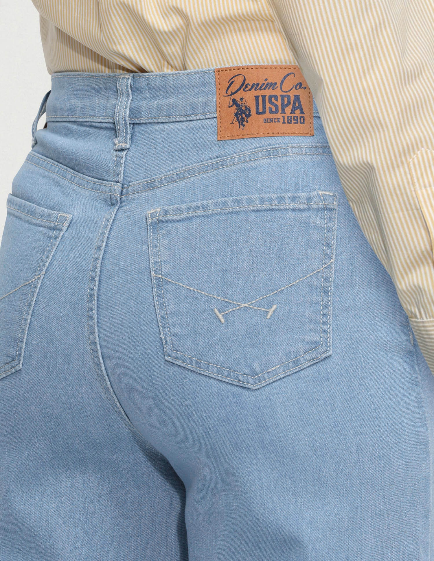 High Rise Wide Leg Fit Jeans - Image 7