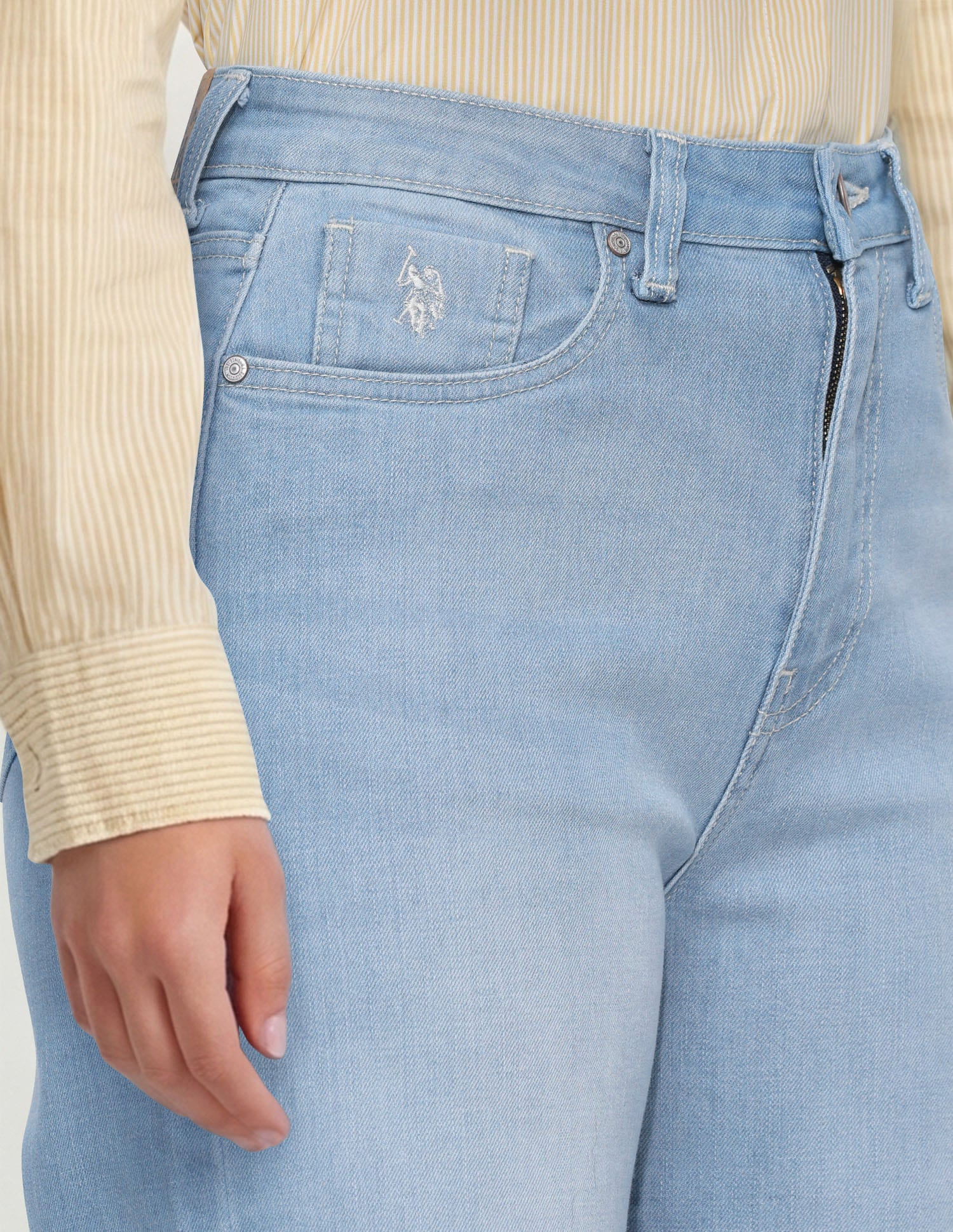 High Rise Wide Leg Fit Jeans - Image 6