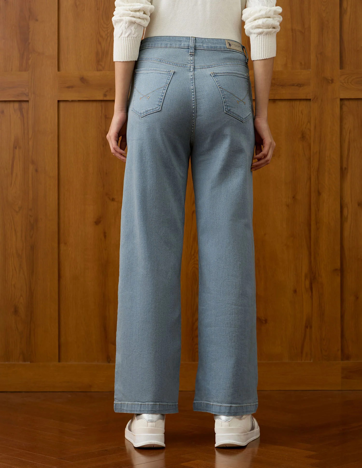 High Rise Wide Leg Fit Jeans - Image 5