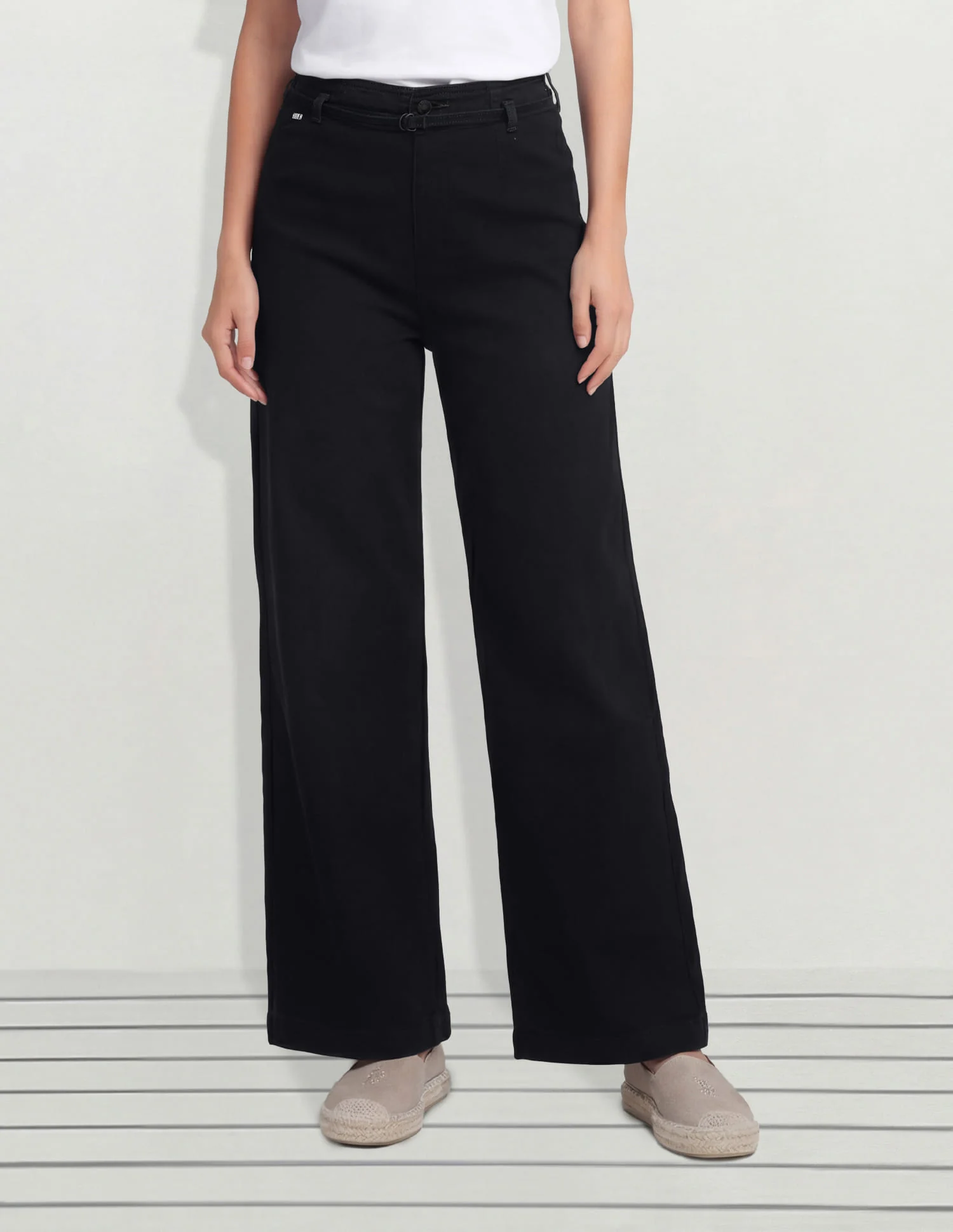 High Rise Wide Leg Fit Jeans - Image 5