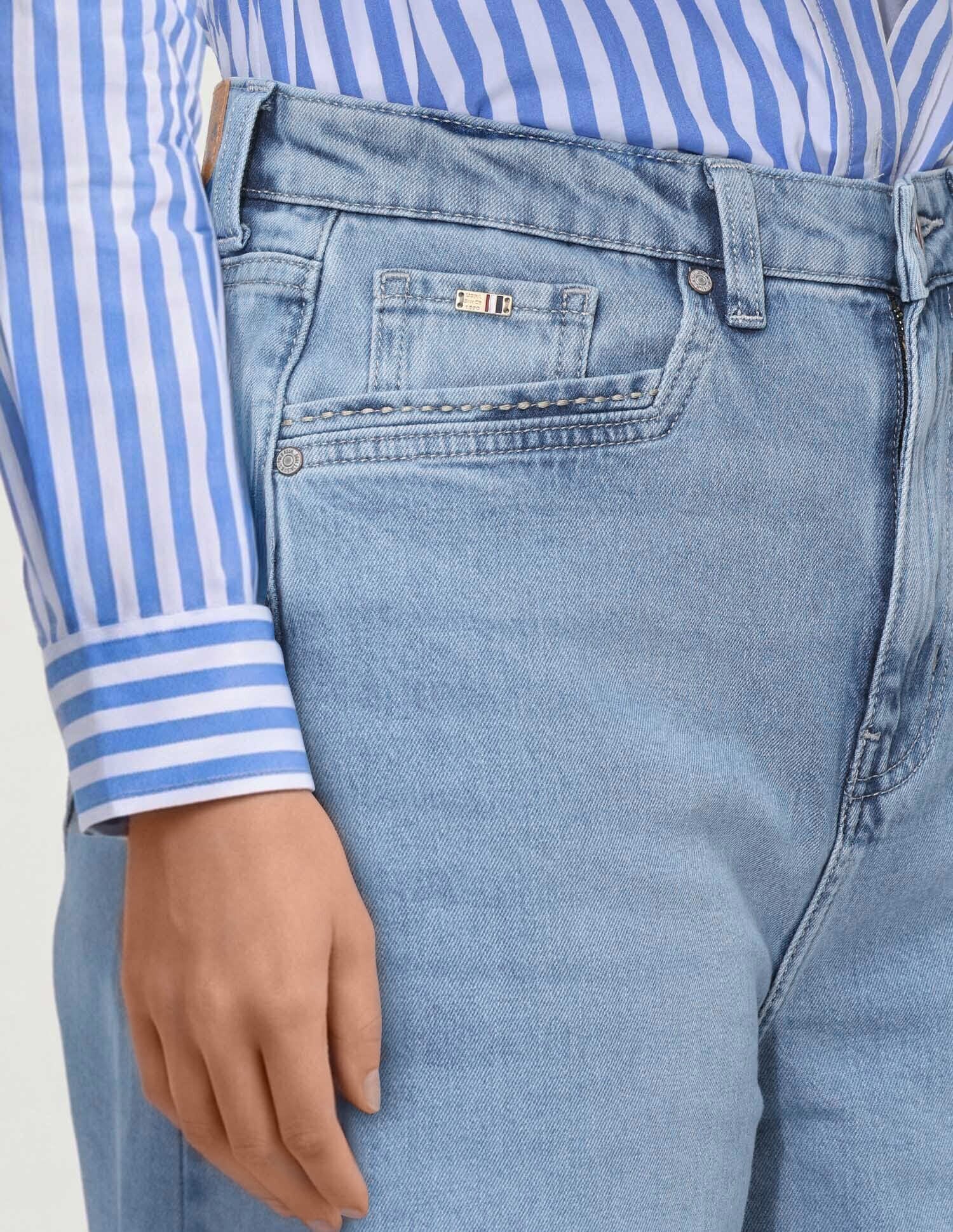 High Rise Wide Leg Fit Jeans - Image 6