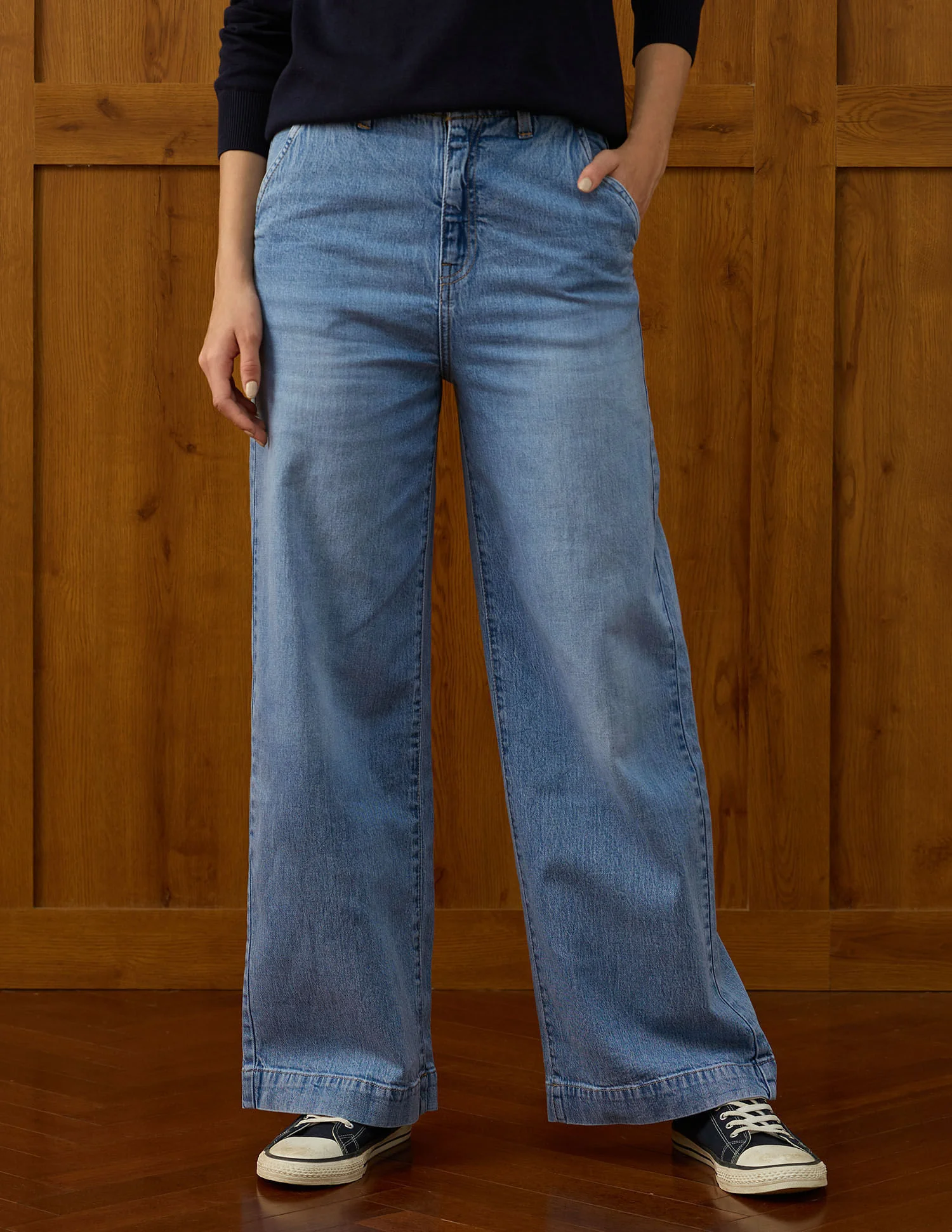 High Rise Wide Leg Fit Jeans - Image 6