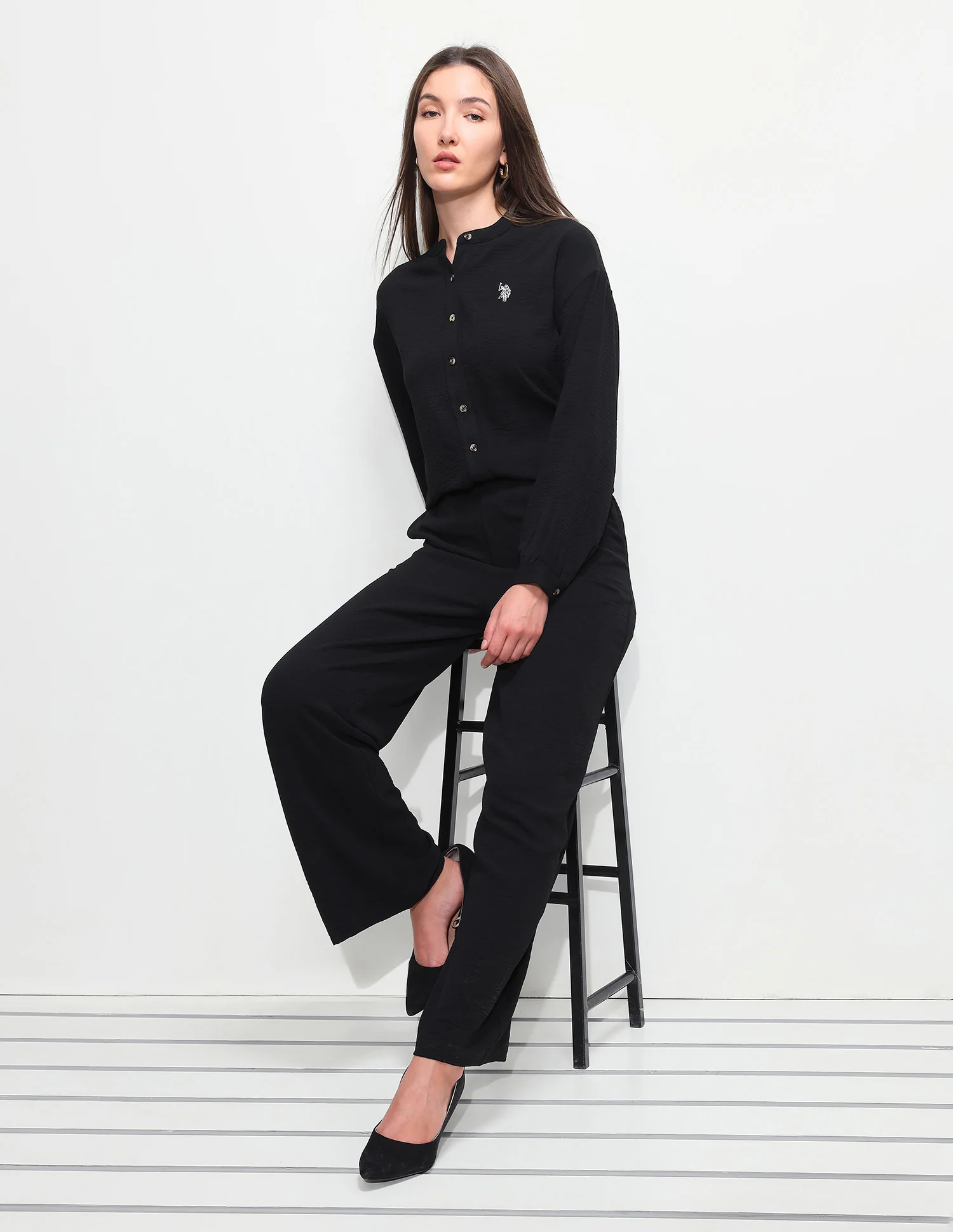High Rise Wide Leg Fit Trousers - Image 3