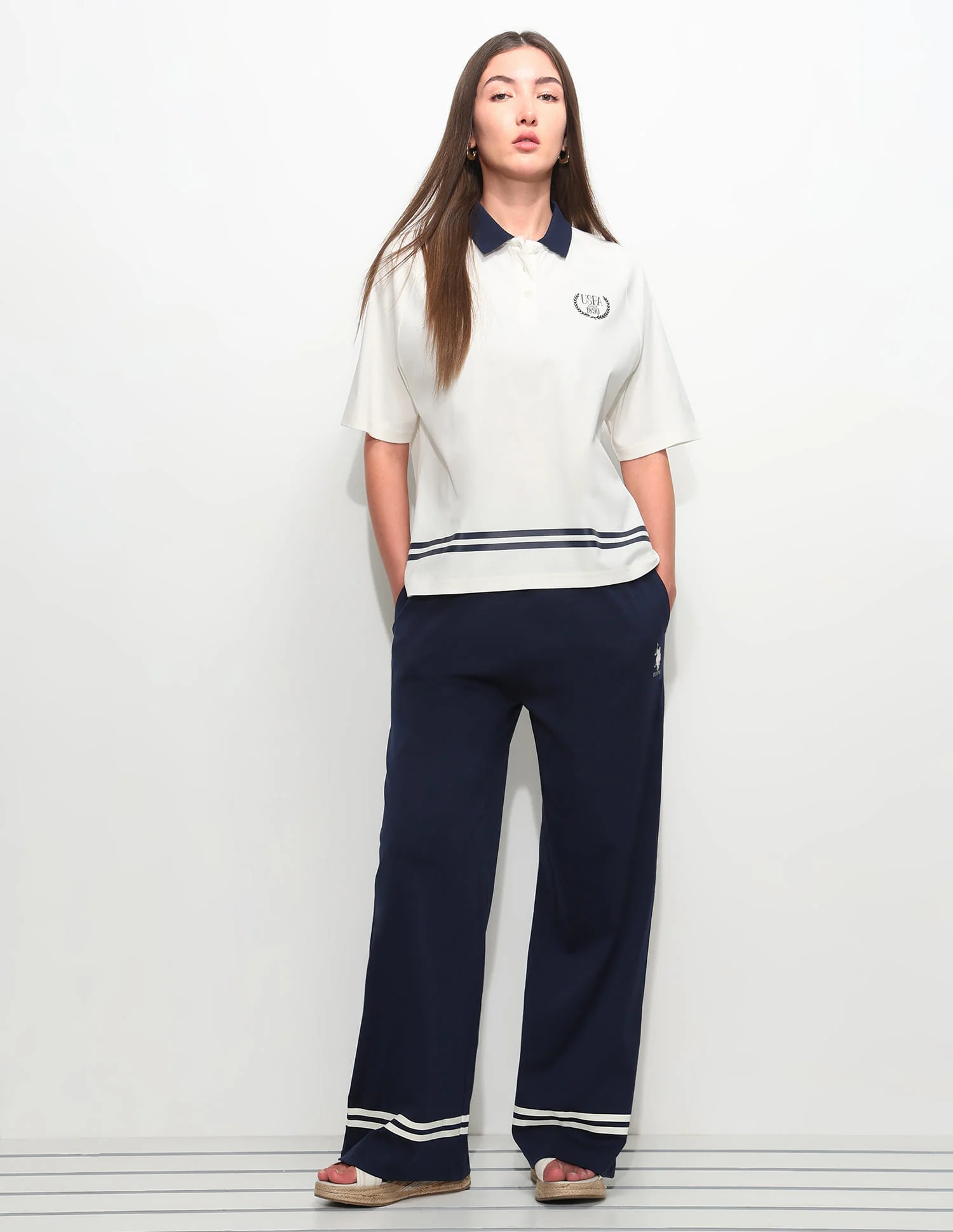 High Rise Wide Leg Trousers - Image 4
