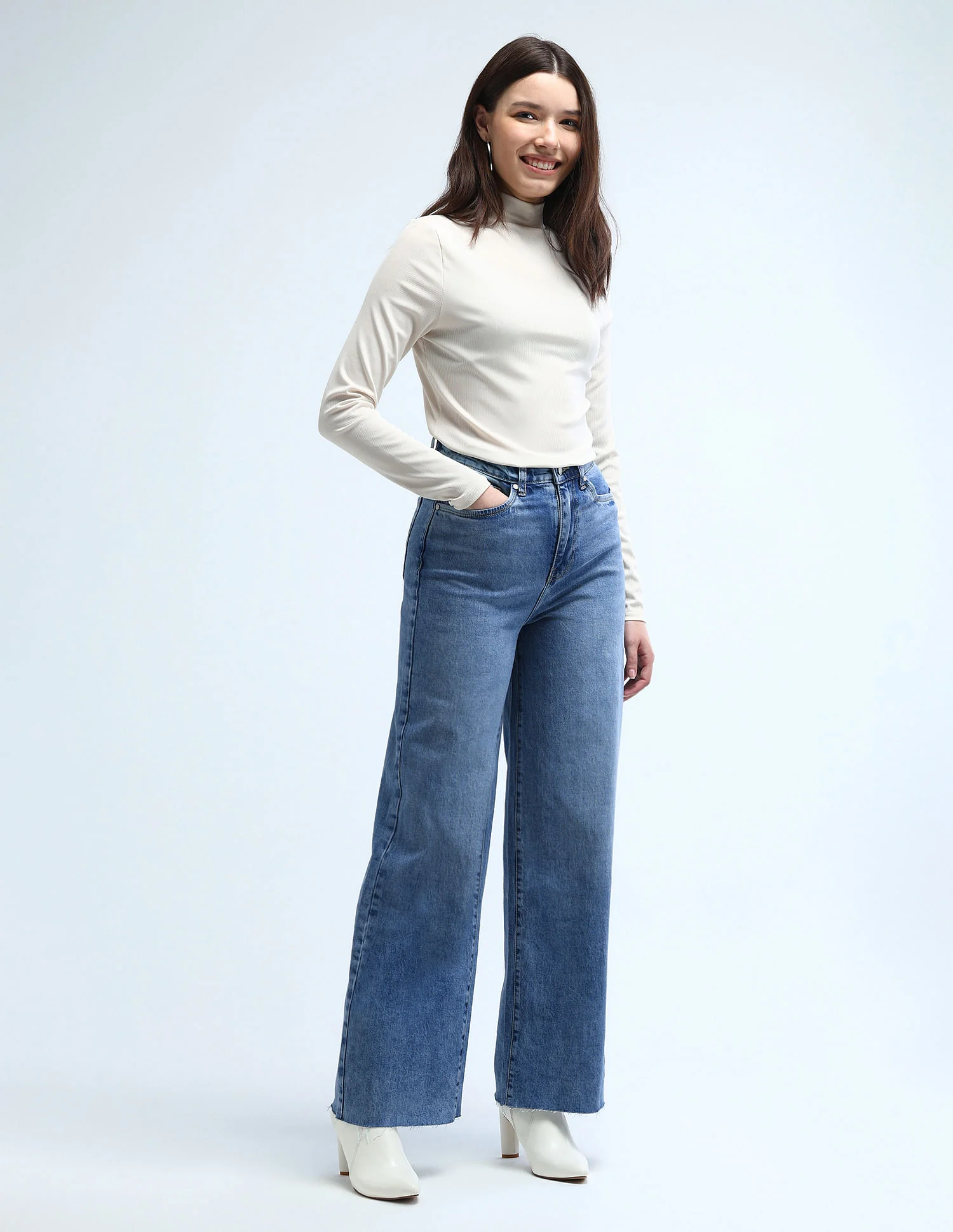 High Rise Wideleg Jeans - Image 3