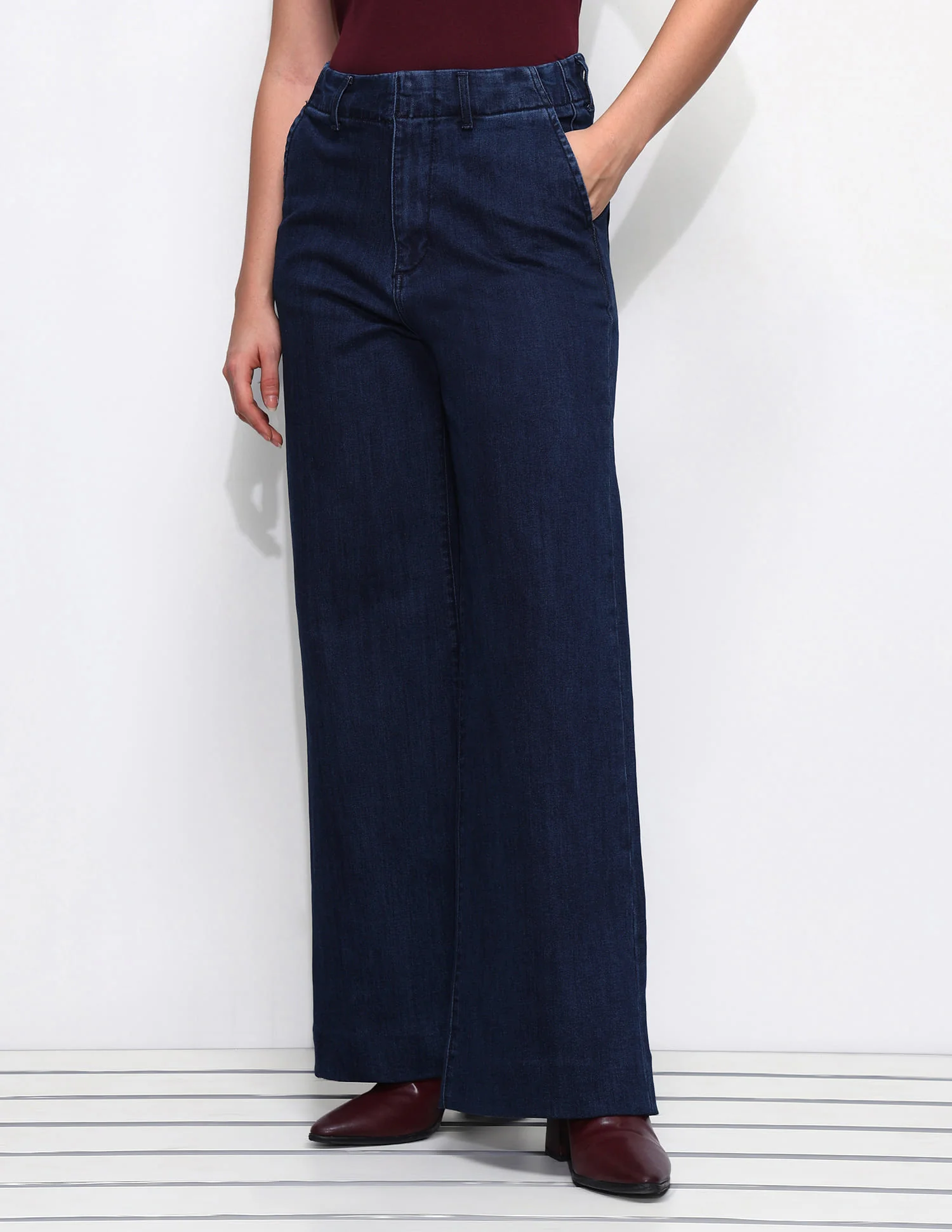 High Rise Wideleg Jeans