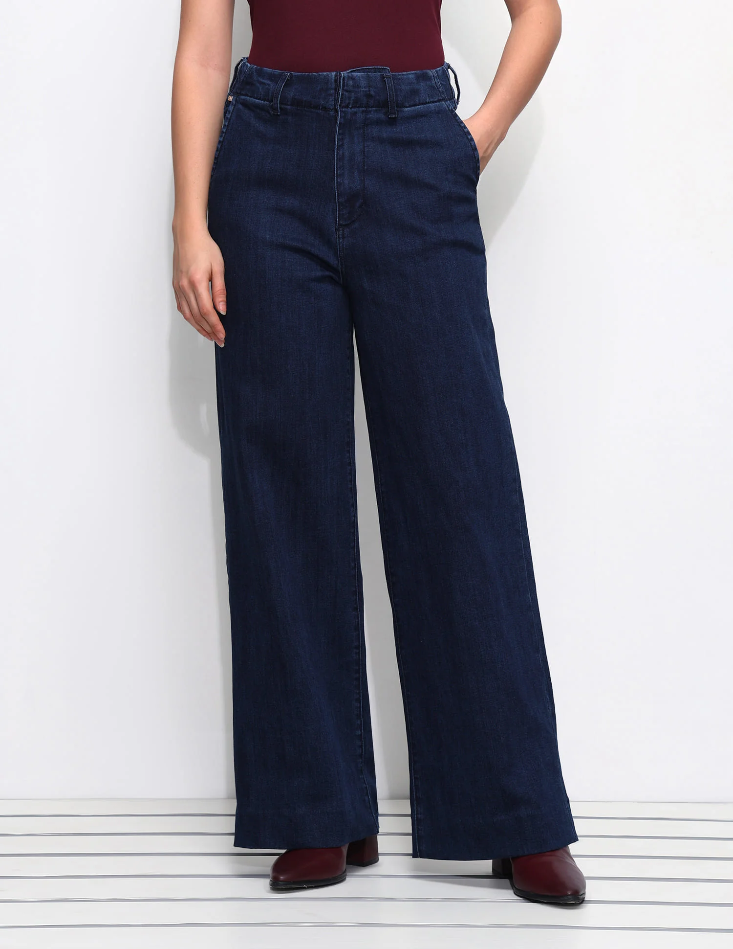 High Rise Wideleg Jeans - Image 6