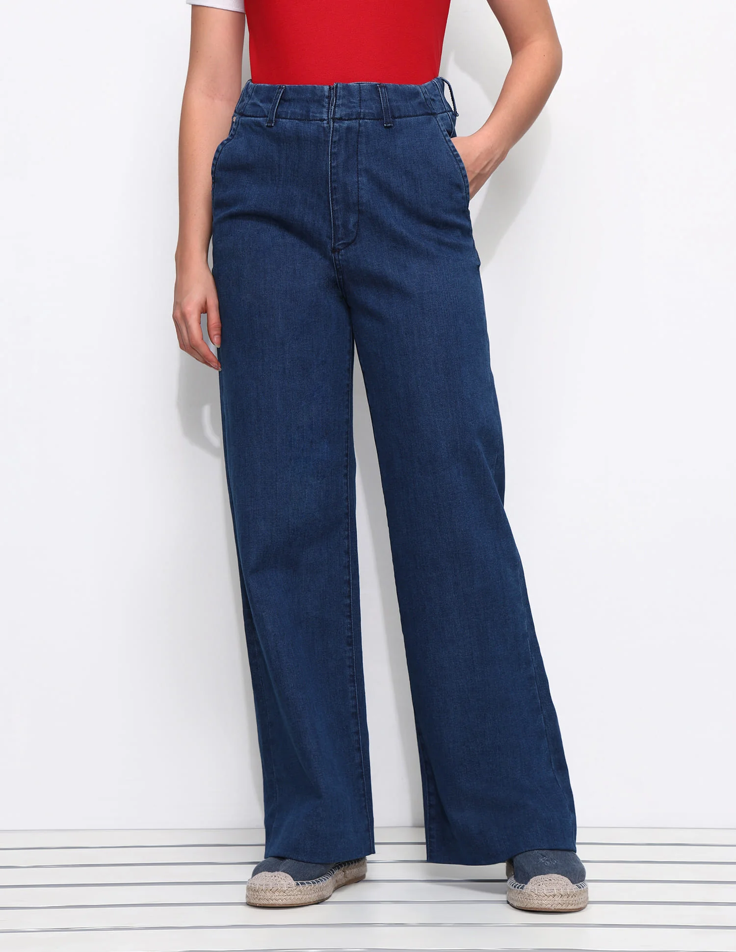 High Rise Wideleg Jeans - Image 6