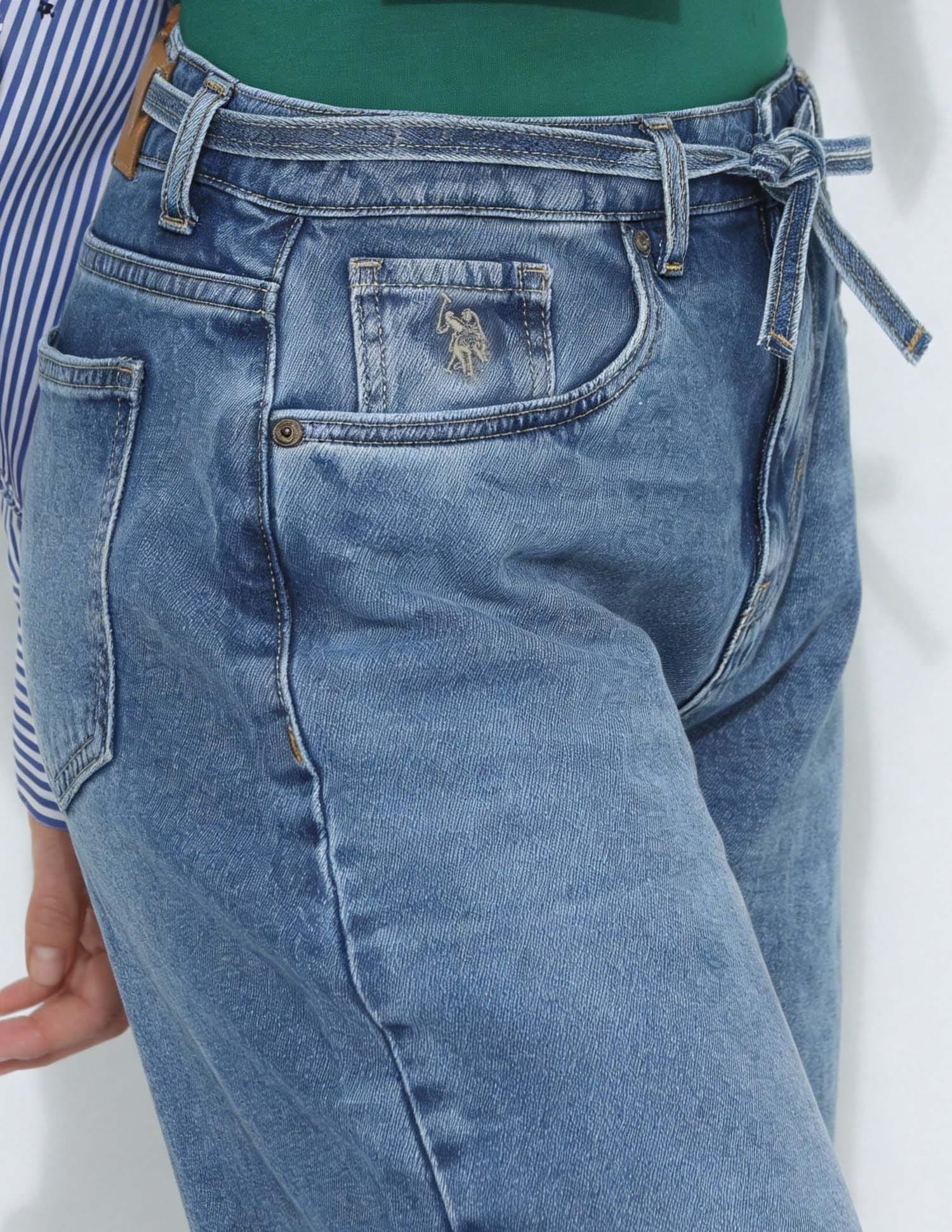 Mid Rise Barrel Fit Jeans - Image 6