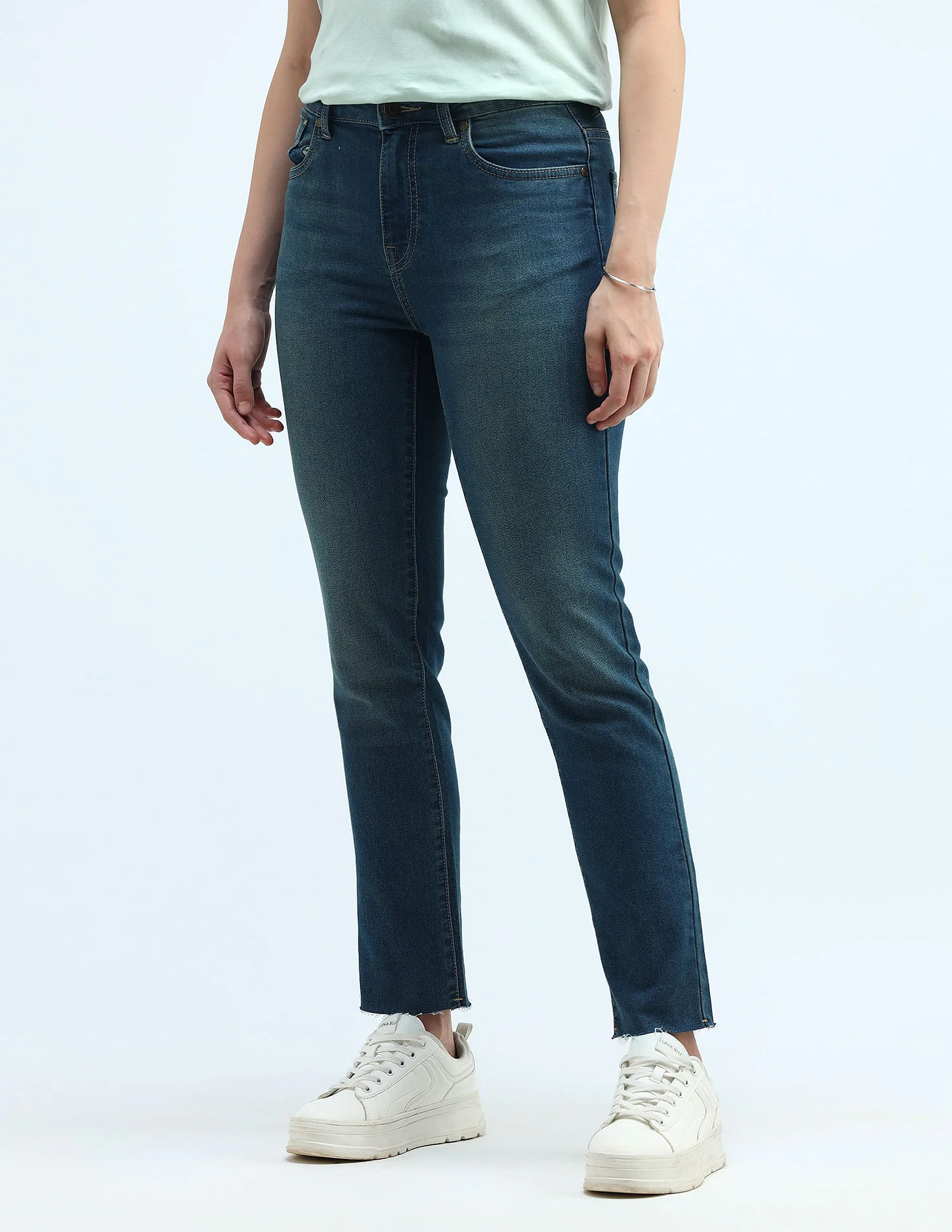 Mid Rise Slim Fit Jeans - Image 4