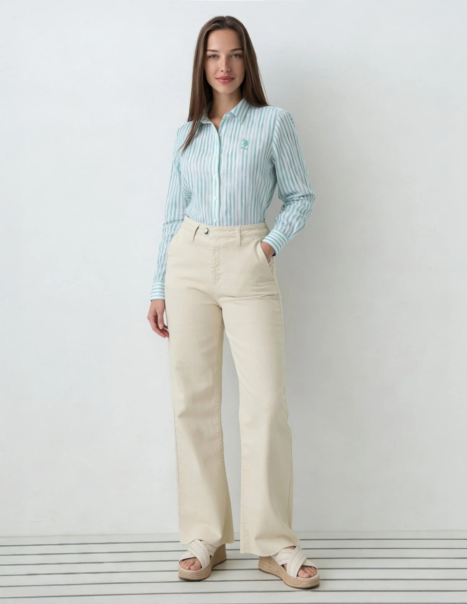 Mid Rise Straight Fit Jeans