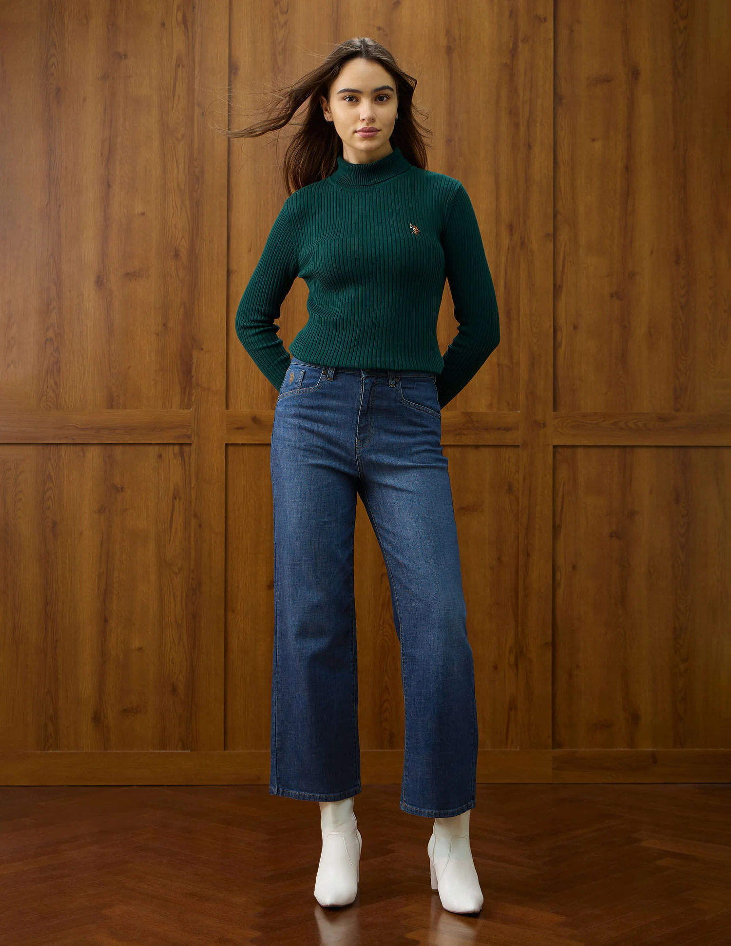 High Rise Wide Leg Fit Jeans - Image 3