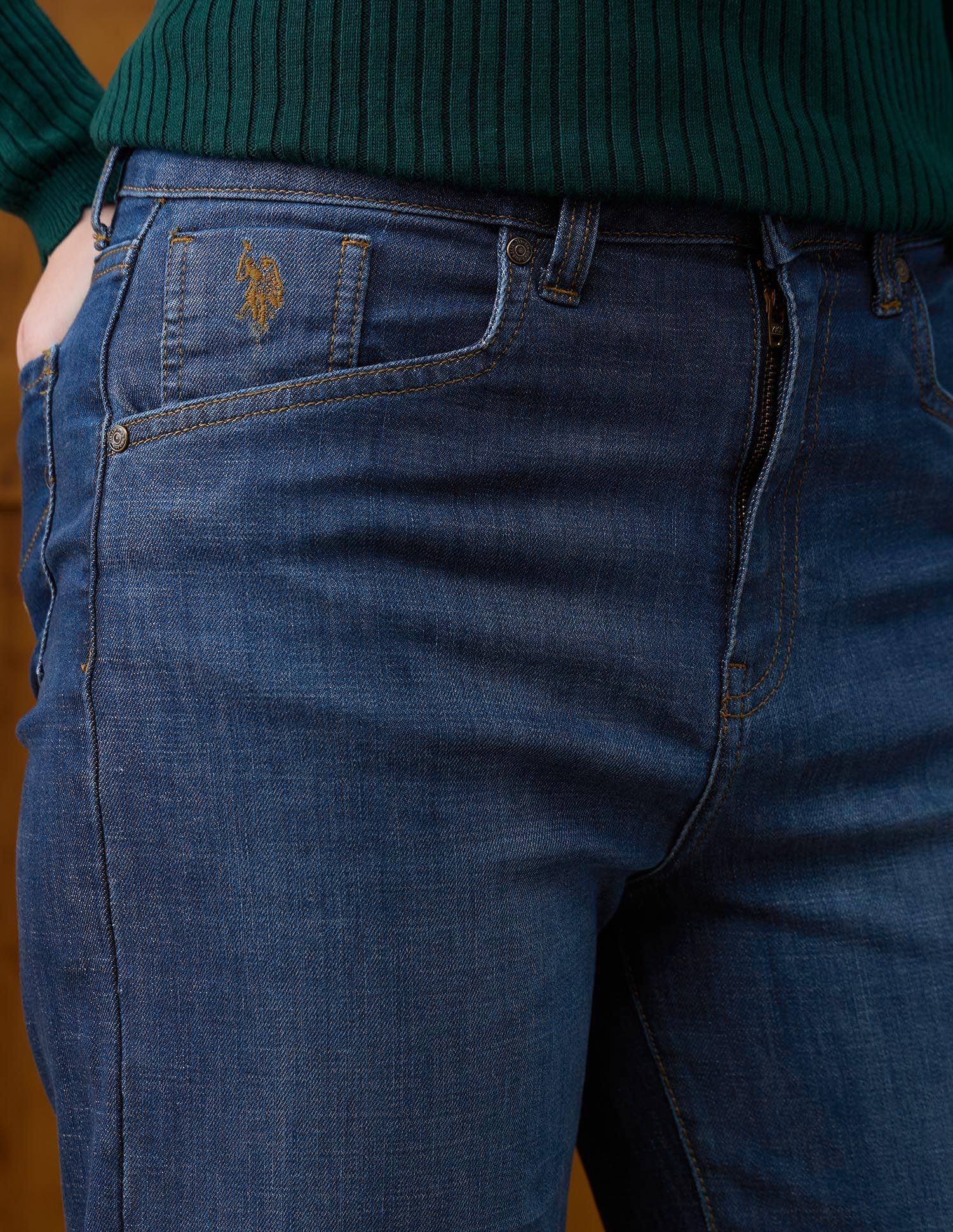High Rise Wide Leg Fit Jeans - Image 7