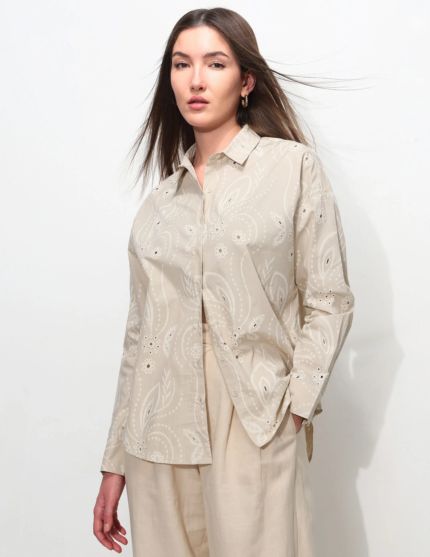 Oversized Fit Floral Shirt - Image 9