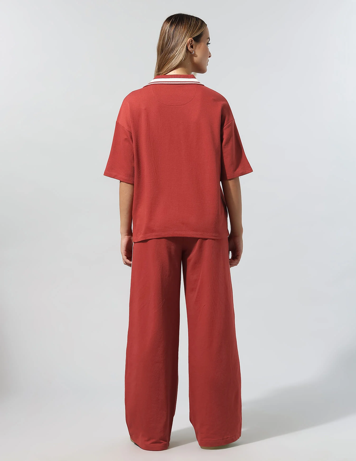 Polo Collar T-Shirt With Wide Leg Pants - Image 5