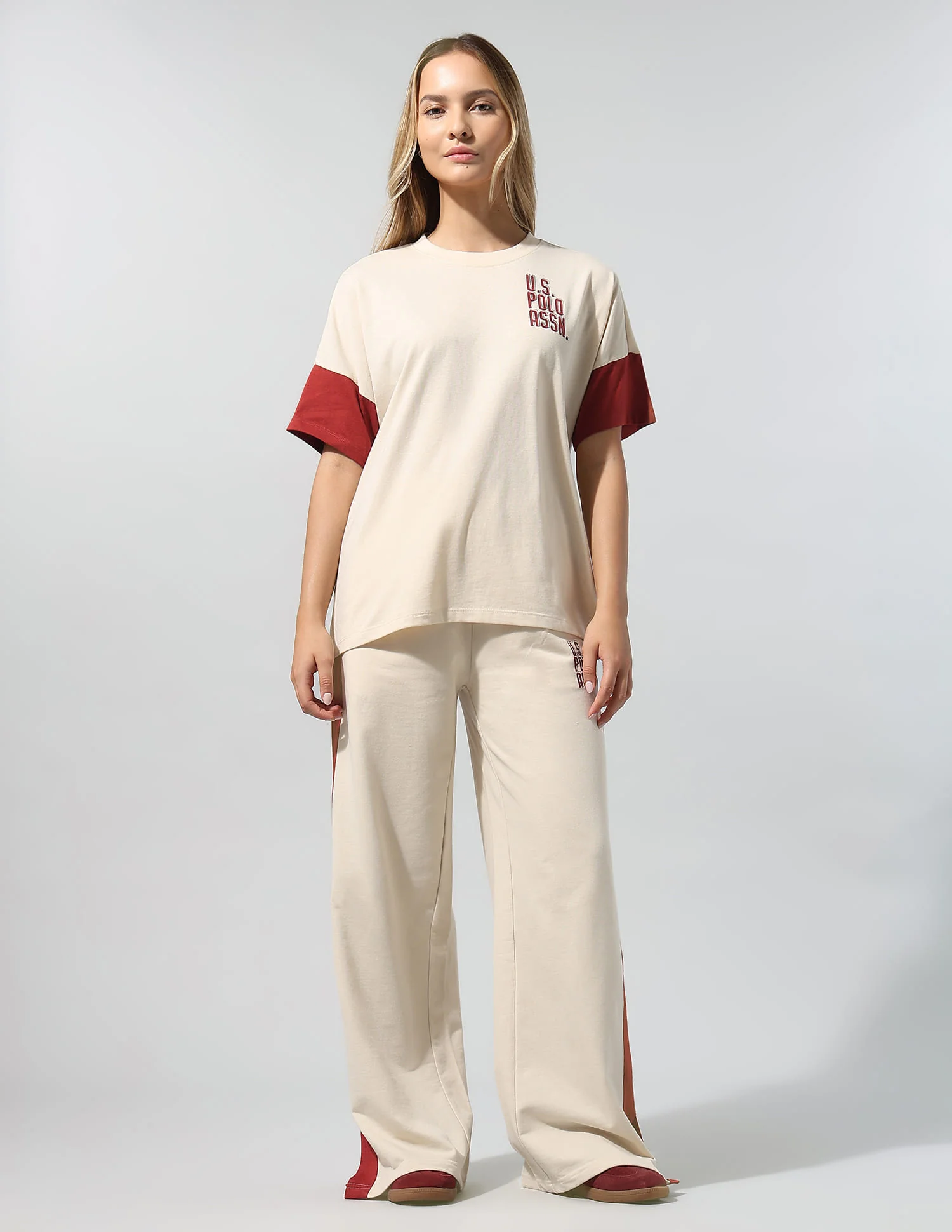 Polo Collar T-Shirt With Wide Leg Pants - Image 6