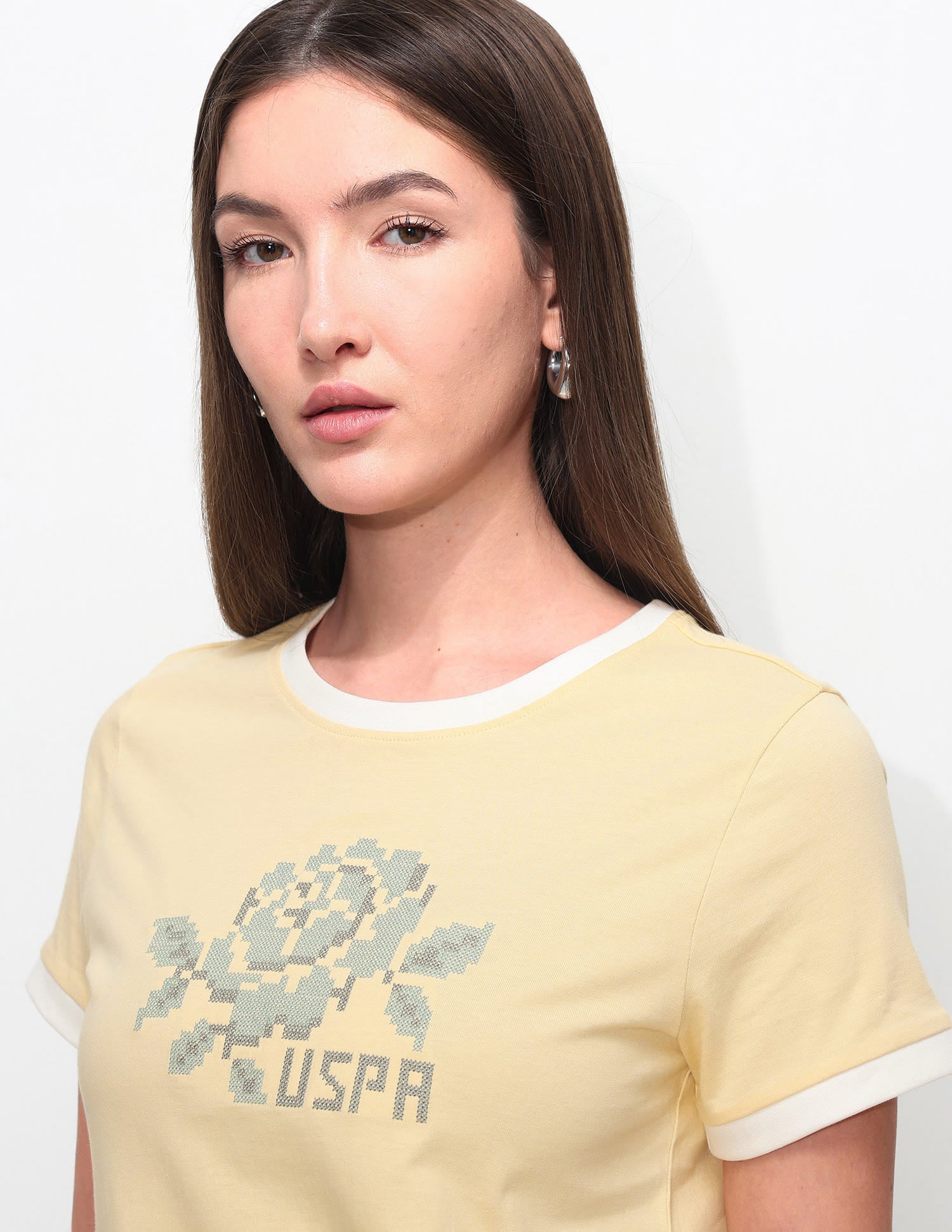Regular Fit Floral Printed T-Shirt - Image 7