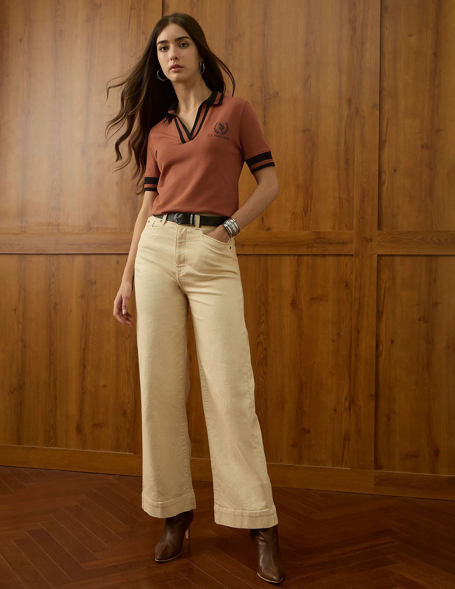 Regular Fit Solid Polo Shirt - Image 3