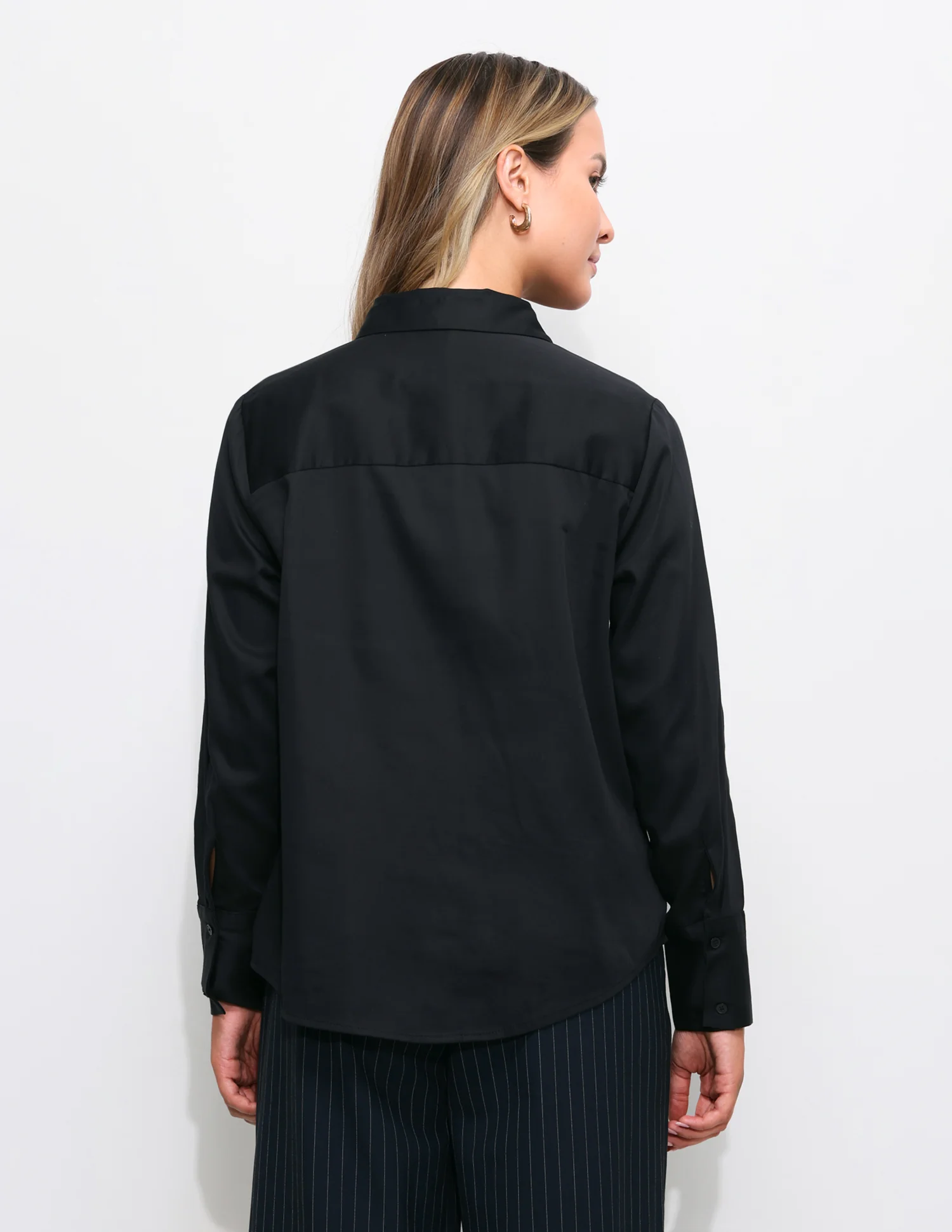 Regular Fit Solid Shirt - Image 5