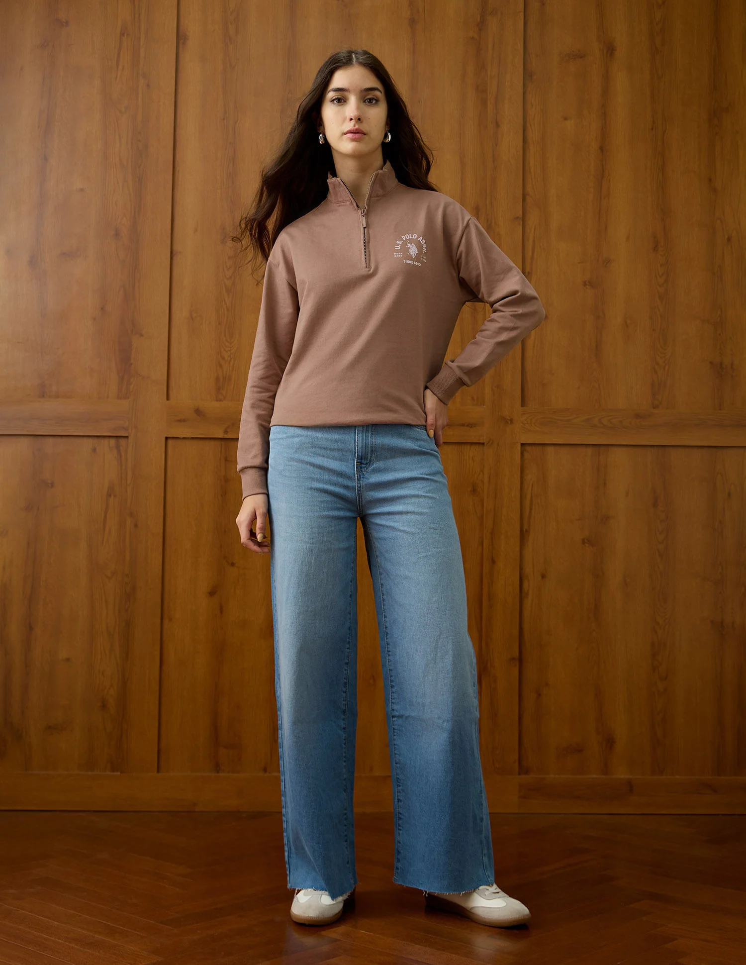 Regular Fit Solid Sweatshirt - Image 3