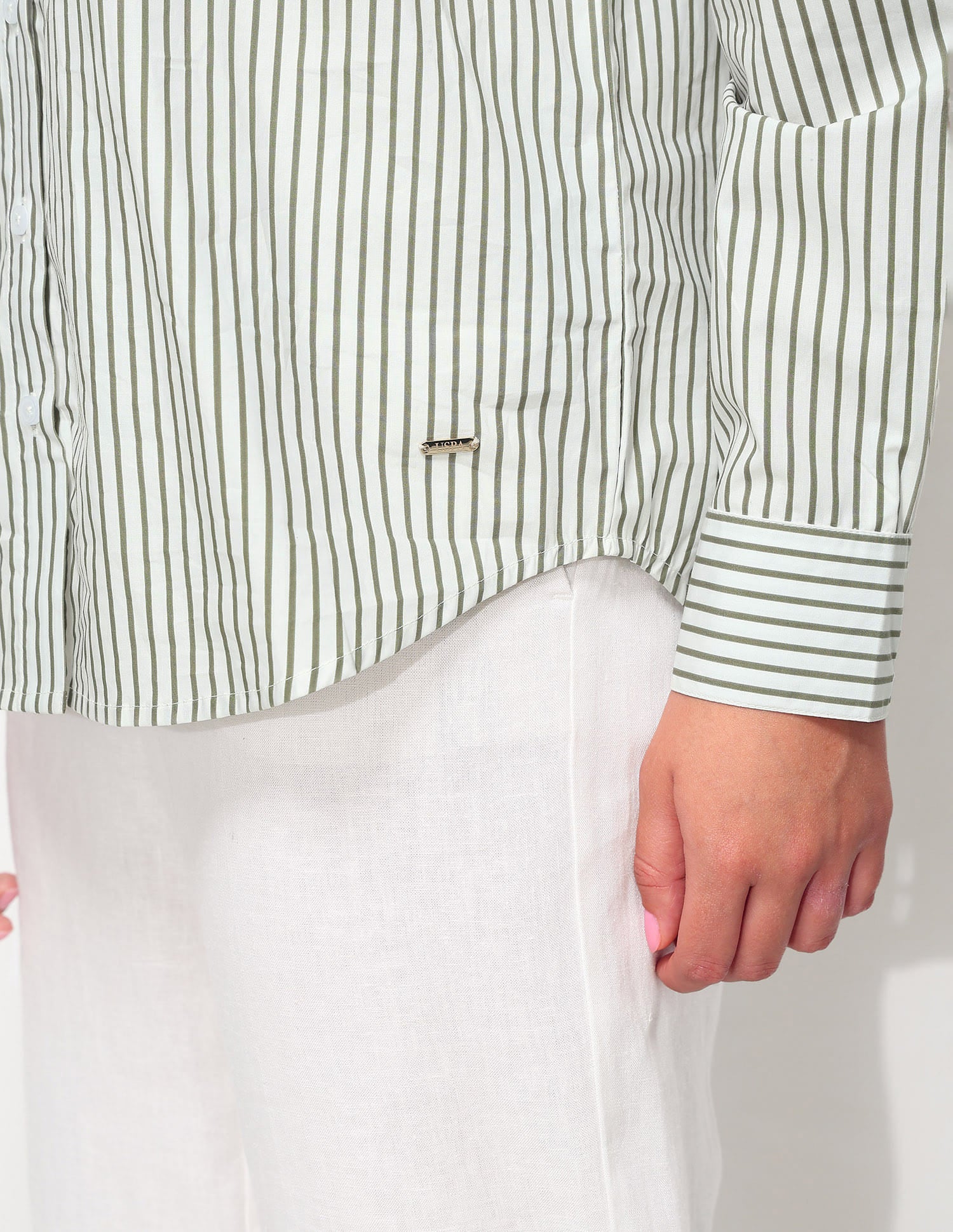 Regular Fit Striped Shirt With Schiffli Collar - Image 8