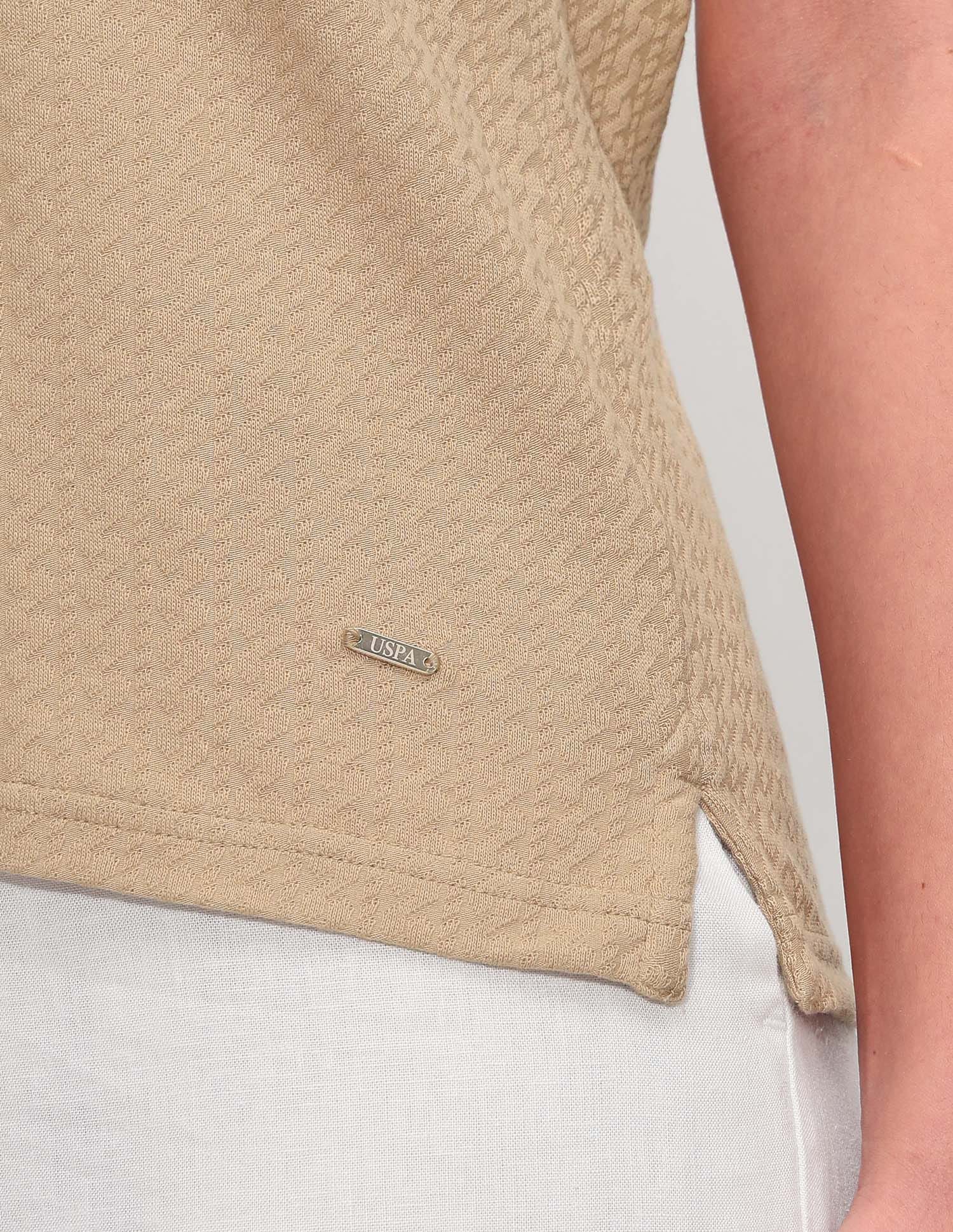 Regular Fit Textured Polo Shirt - Image 9