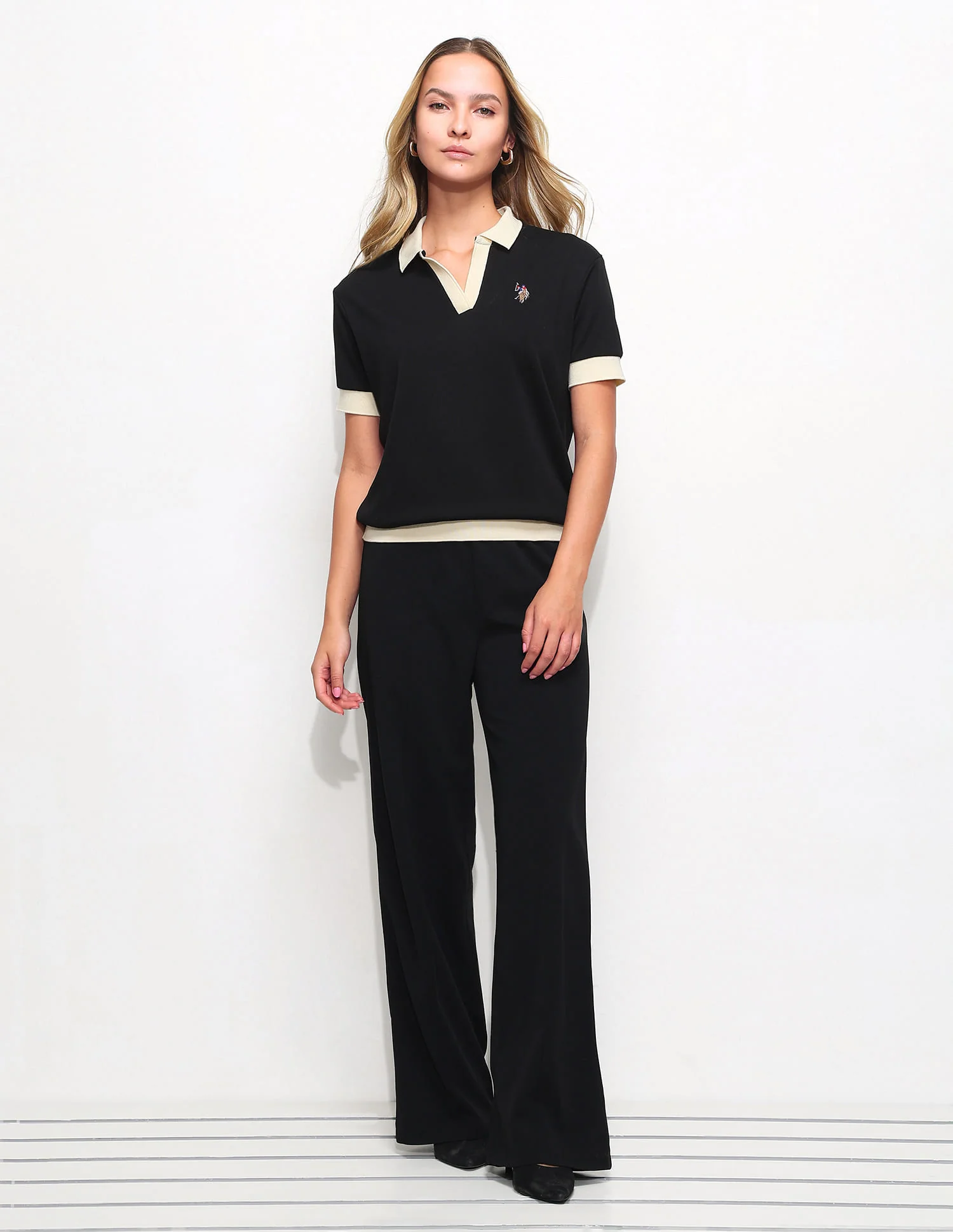 Regular Fit Textured Polo Shirt - Image 3
