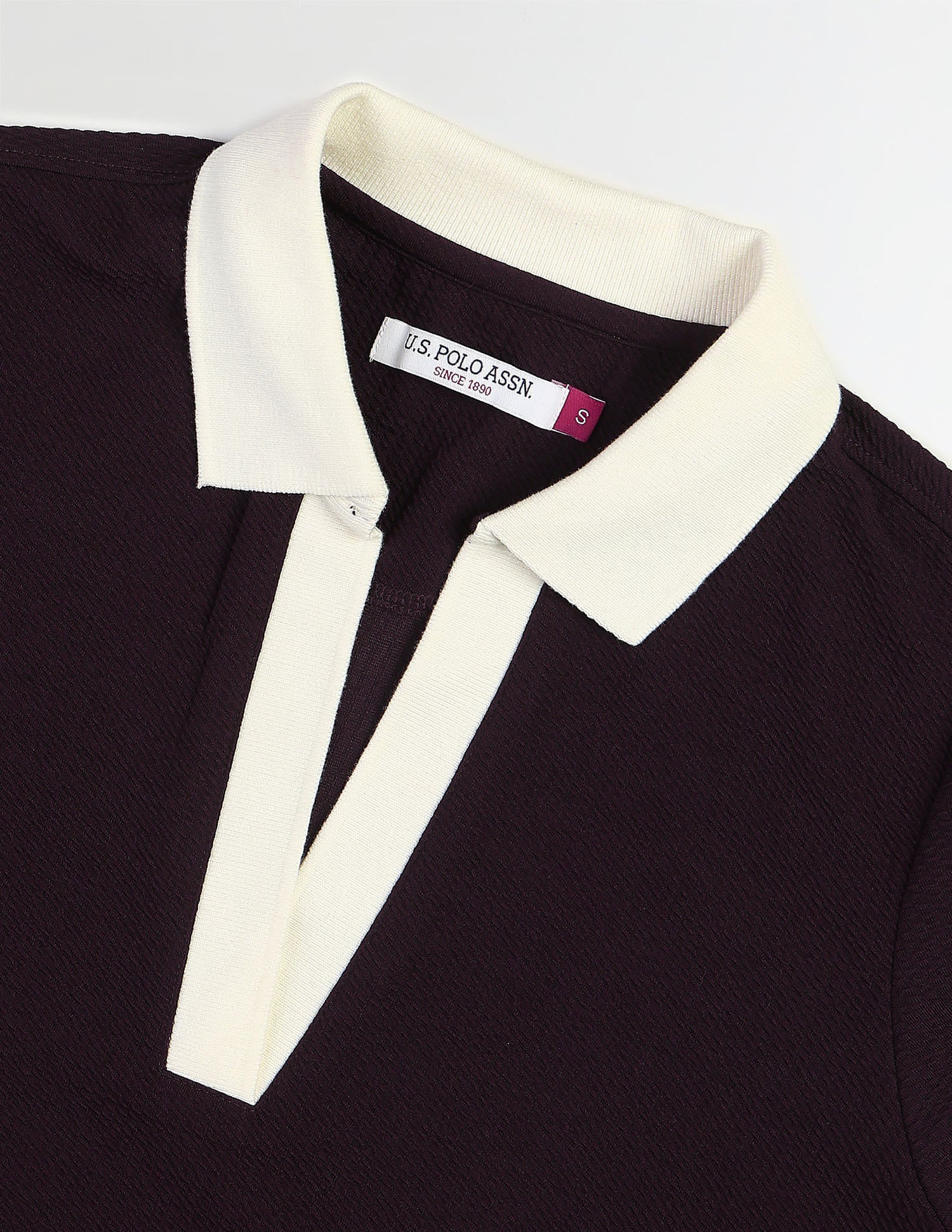 Regular Fit Textured Polo Shirt - Image 8