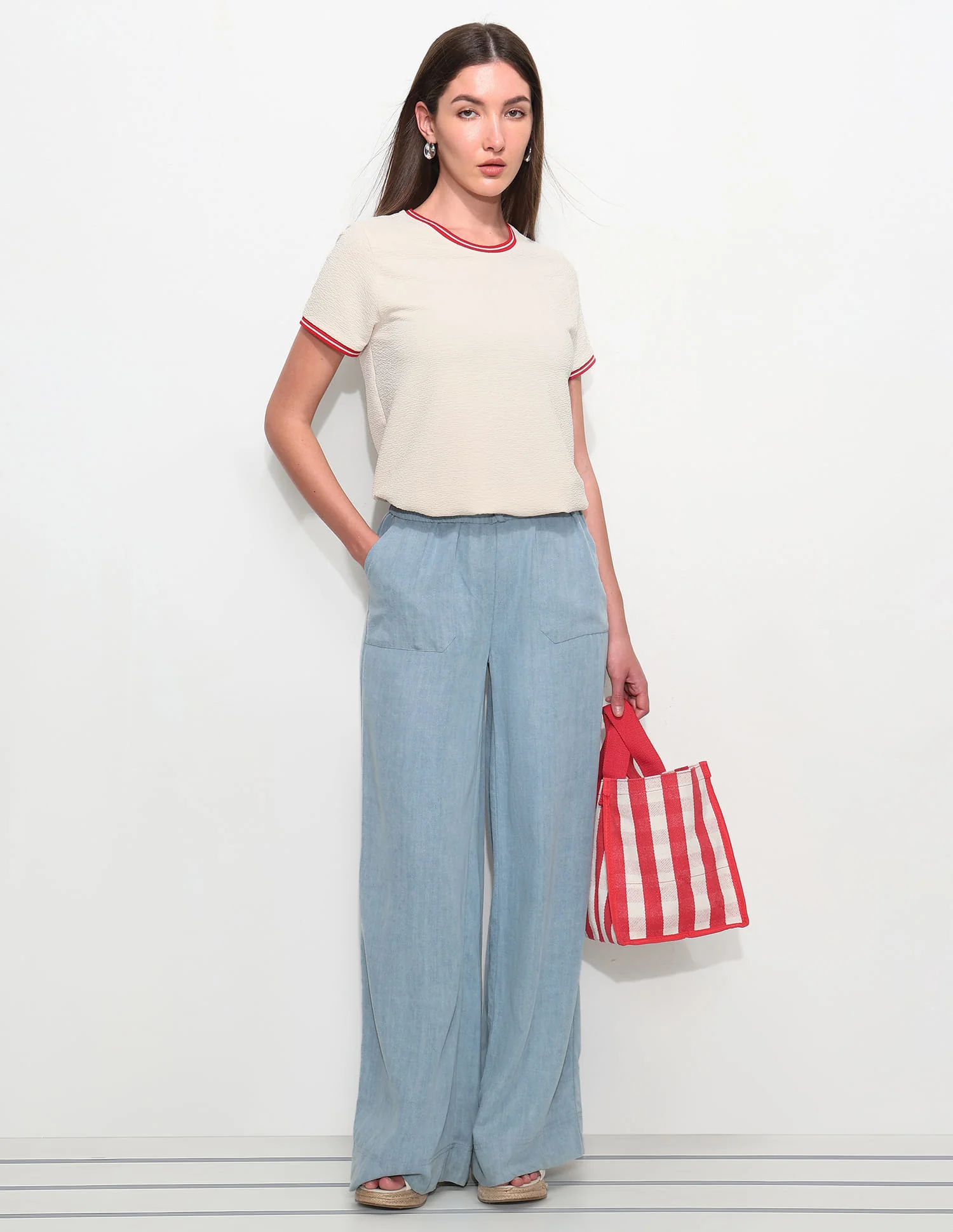 Regular Fit Textured T-Shirt - Image 3
