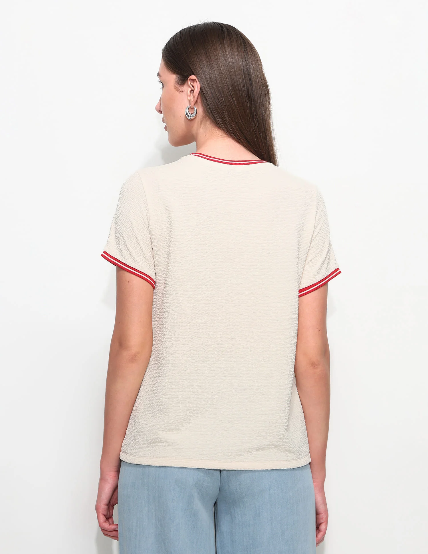 Regular Fit Textured T-Shirt - Image 5