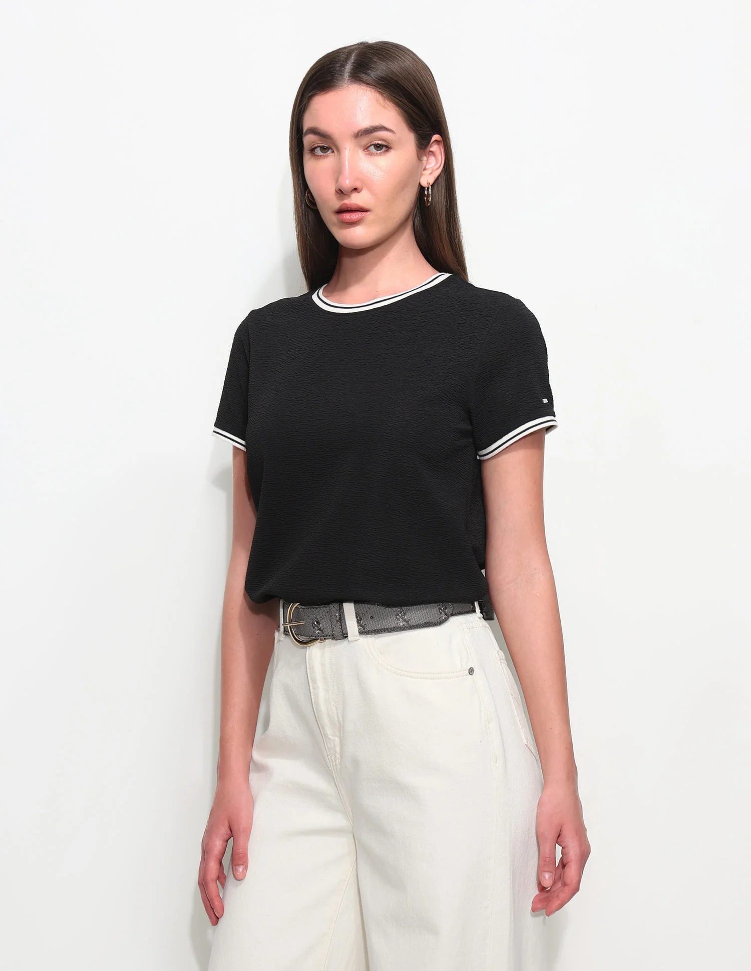 Regular Fit Textured T-Shirt - Image 4