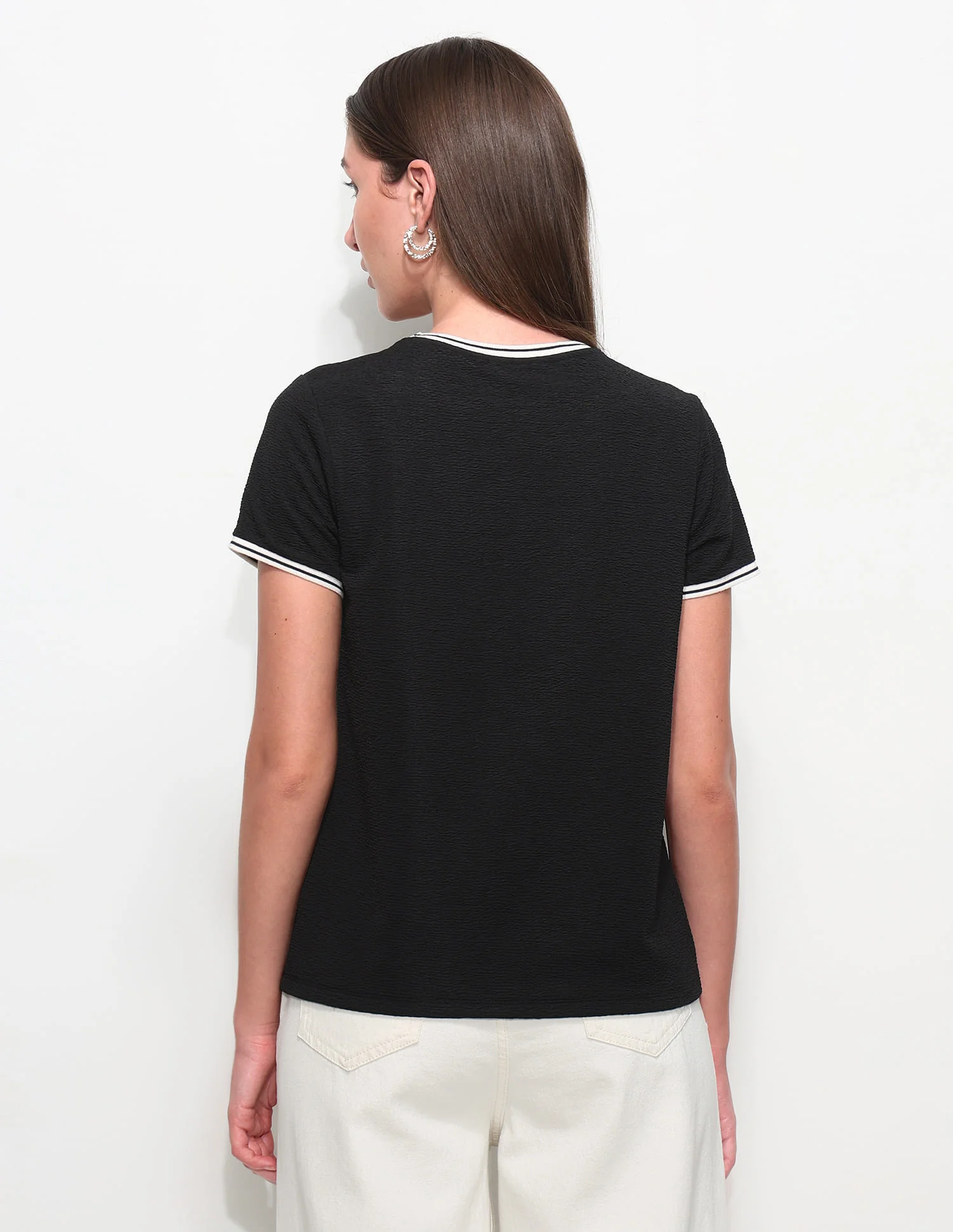 Regular Fit Textured T-Shirt - Image 5