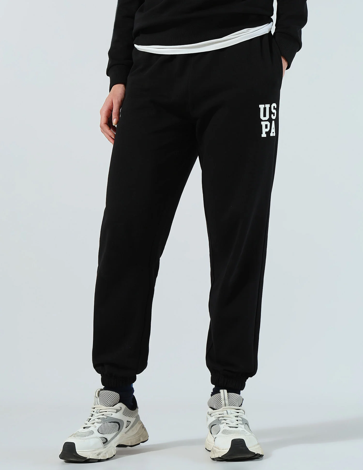 The Off Duty regular fit Solid Joggers - Image 4
