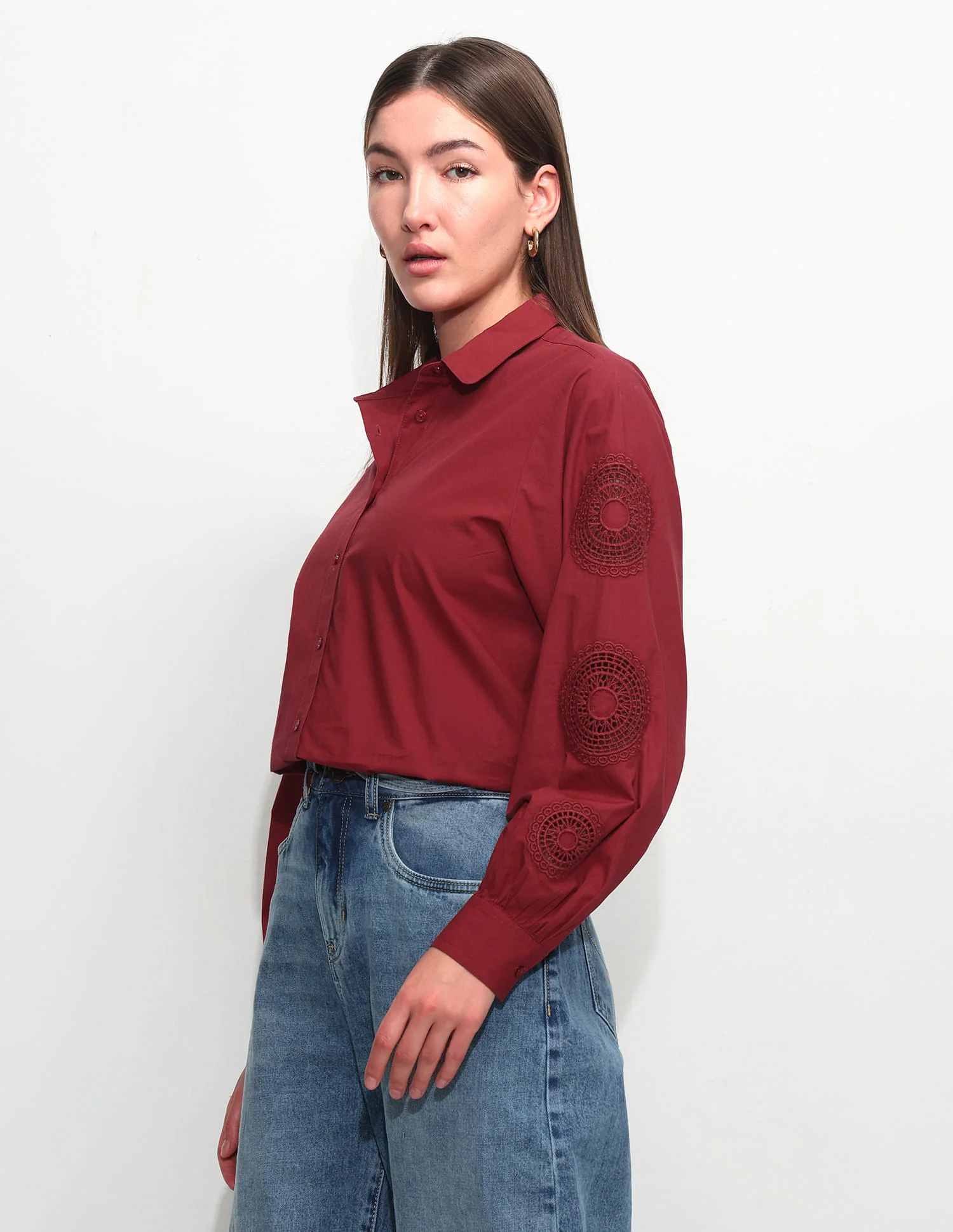 Relaxed Fit Solid Shirt With Embroidery - Image 4