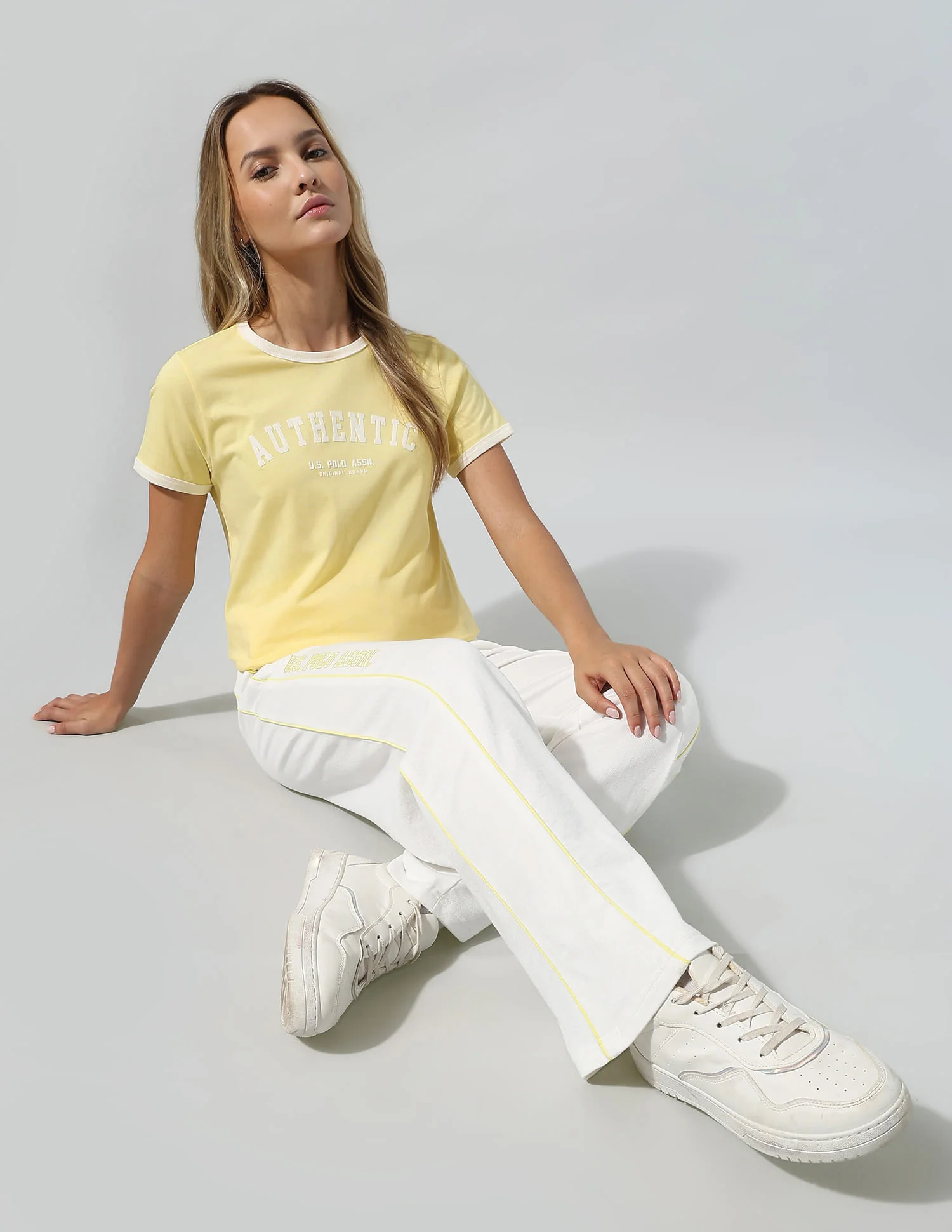 Relaxed Fit T-Shirt With Wide Leg Pants - Image 3