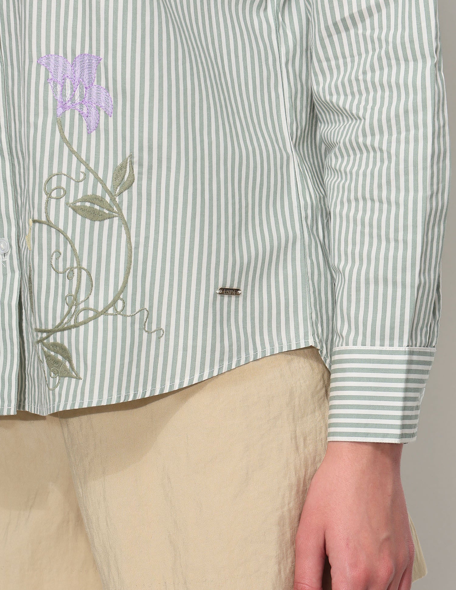 Relaxed Striped Shirt With Embroidery - Image 10